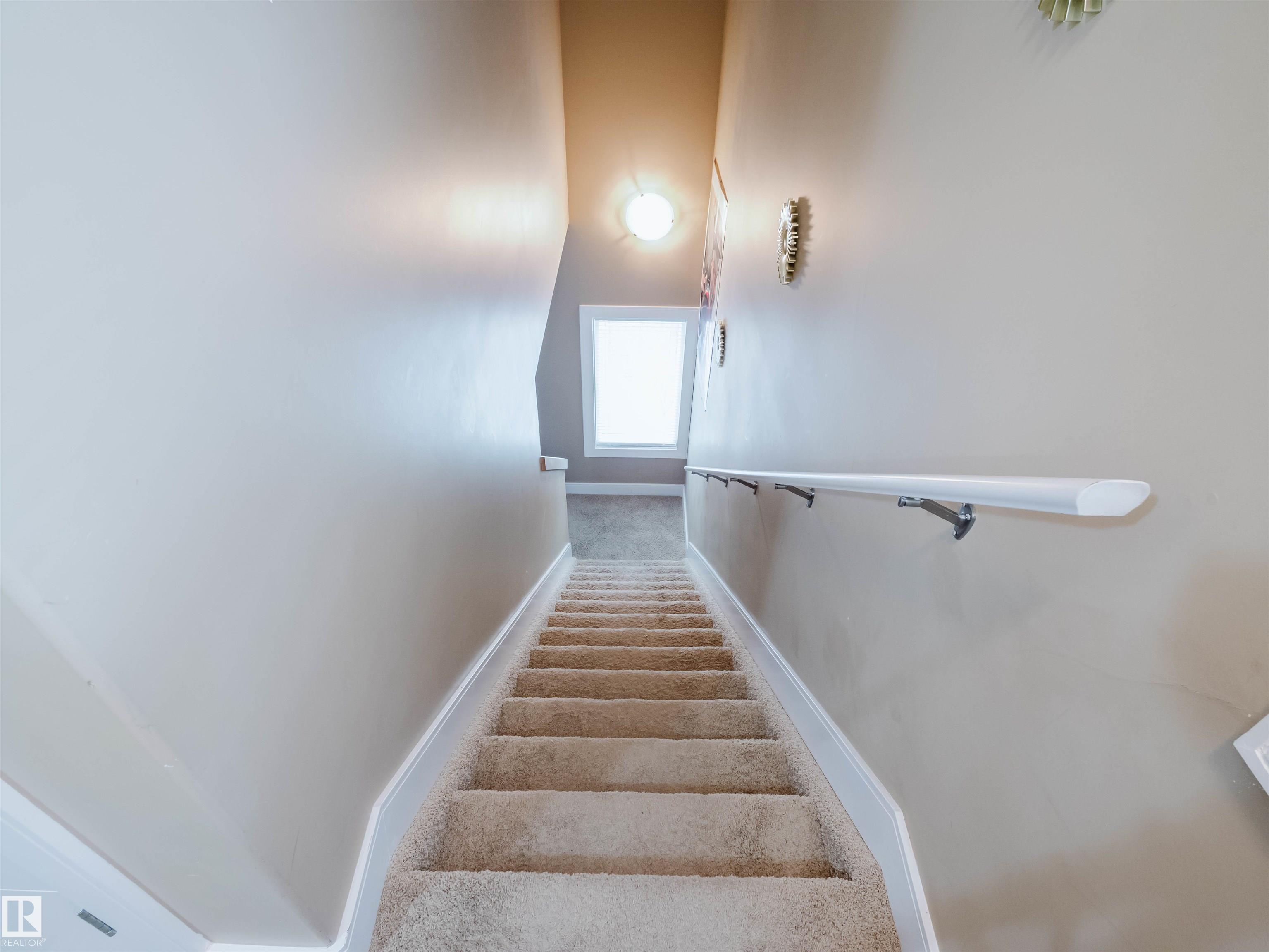 https://zimg.paragon.ice.com/ParagonImages/Property/PM/RAE/225399459/24/0/0/d57846d83c01a56892d2e389dc34d518/1/b34e5aee93516be9274d227a52999780/225399459-15123698-49f5-4335-a0b9-c51c2d4ff0bd.JPG