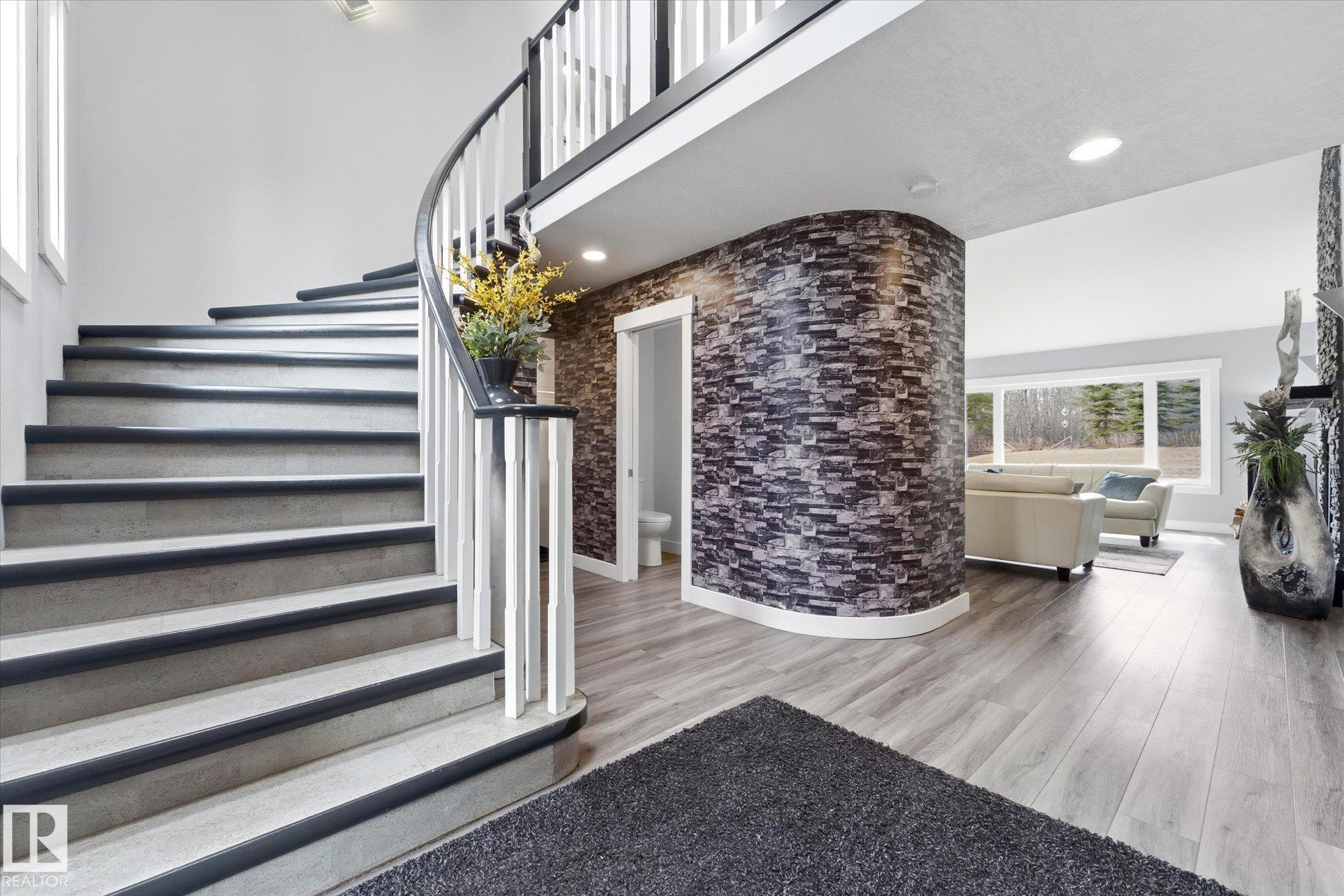 Photo 11 at 97 - 51313 Rge Road 231, Glenwood Park Estates, Rural Strathcona County