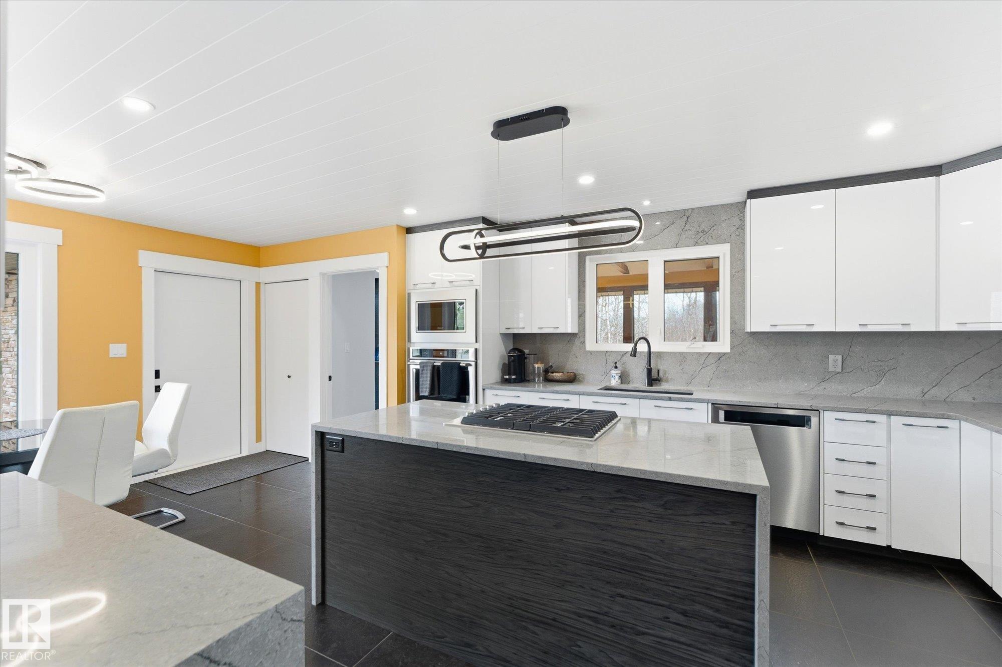 Photo 17 at 97 - 51313 Rge Road 231, Glenwood Park Estates, Rural Strathcona County
