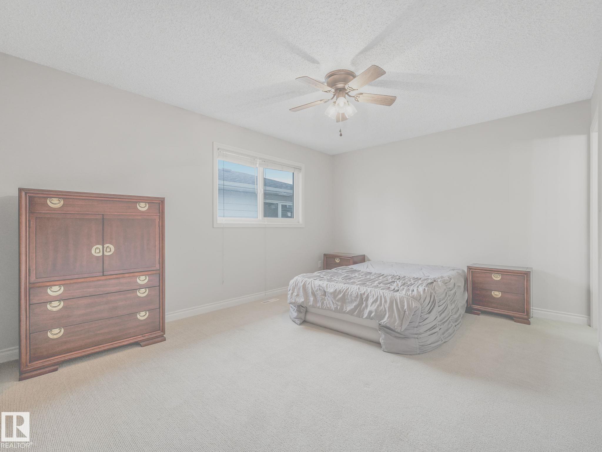 https://zimg.paragon.ice.com/ParagonImages/Property/PM/RAE/225399473/17/0/0/555ec5c51b64bb7722e2ede73cd7293d/1/2981fd69443a07c87f9a8450b1030050/225399473-23917307-c902-4dc8-82f0-c23e2c3dcc56.JPG