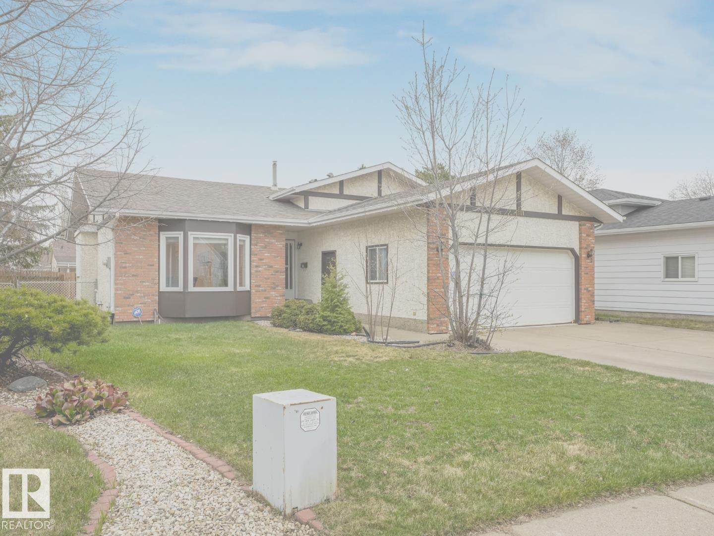 Picture for 4011 104 ST NW