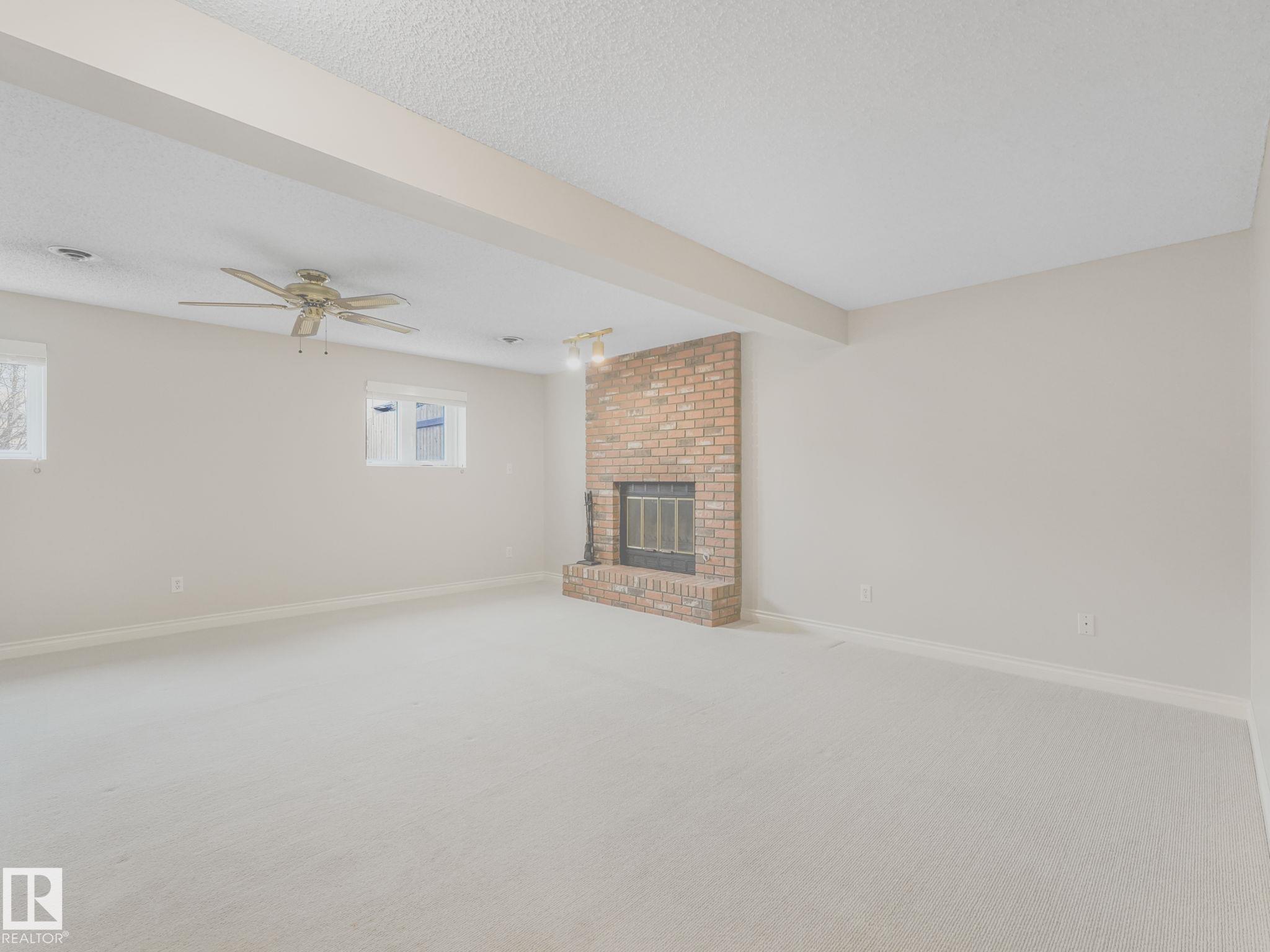 https://zimg.paragon.ice.com/ParagonImages/Property/PM/RAE/225399473/28/0/0/dcec5fe3929f9d1217c212ce547cf389/1/2981fd69443a07c87f9a8450b1030050/225399473-ab7007cd-536f-4668-8ce5-20d95e8dd31c.JPG