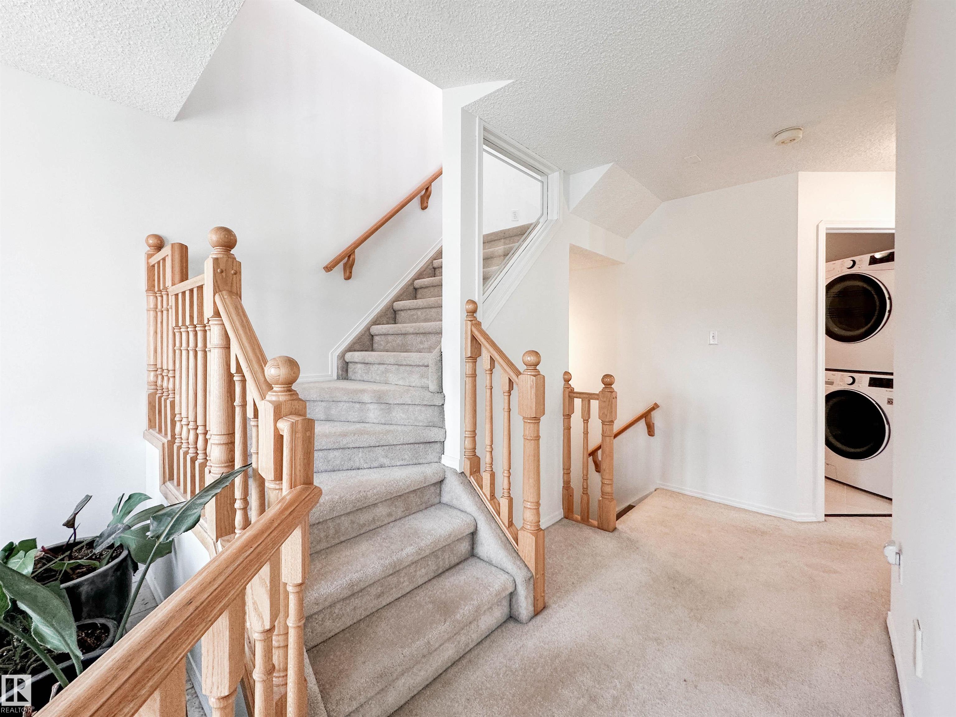 https://zimg.paragon.ice.com/ParagonImages/Property/PM/RAE/225399478/38/0/0/778a799c932bff9b10ad8bb6b7f2b42a/1/65c3f00e92c52e1851ae3d61f452a4dc/225399478-eb459b63-1497-4aa9-9e1d-cc6de04344b3.JPG