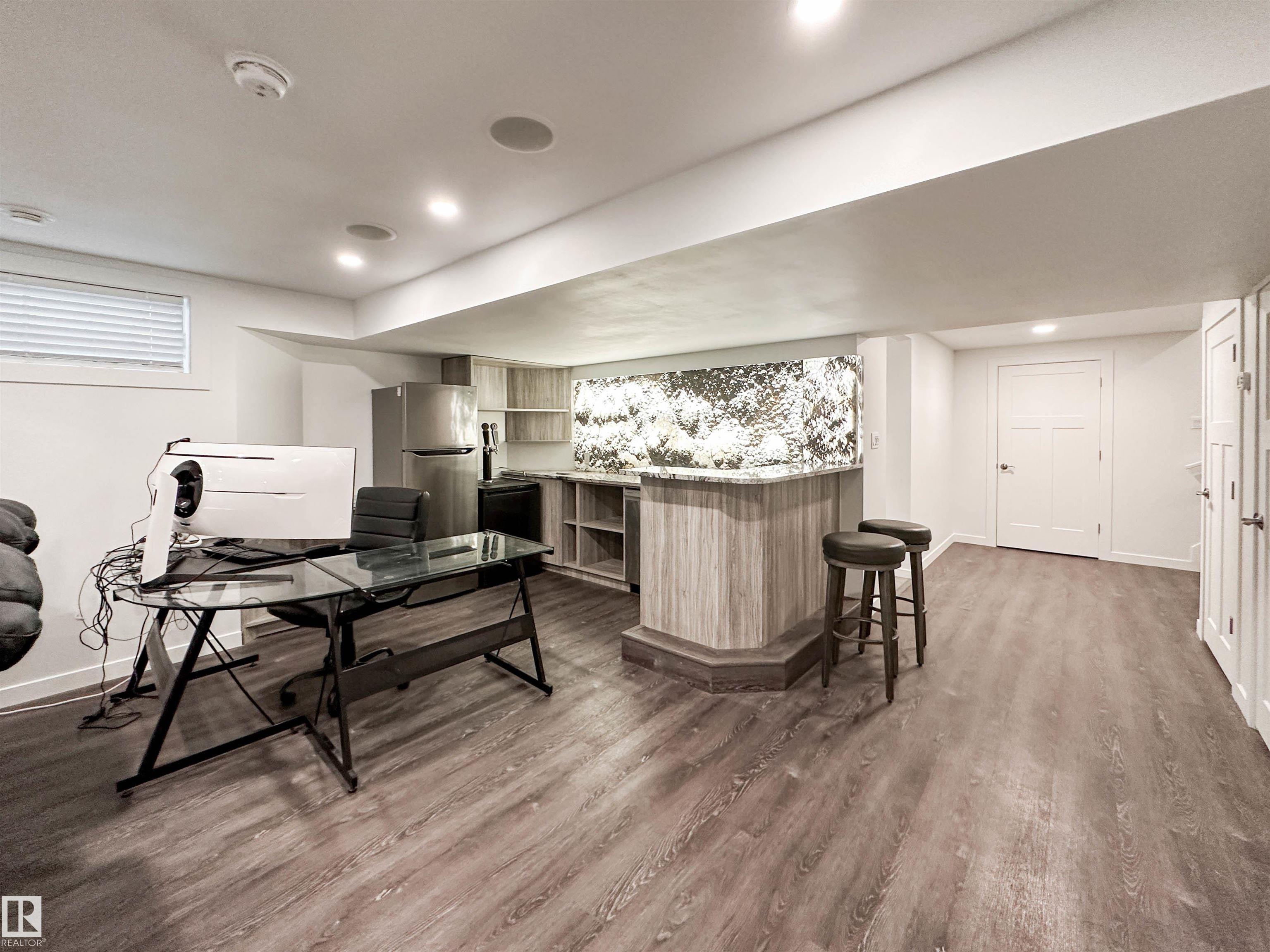 https://zimg.paragon.ice.com/ParagonImages/Property/PM/RAE/225399478/54/0/0/2f85cd2cd85cd11be8bc6c32bdd395e1/1/65c3f00e92c52e1851ae3d61f452a4dc/225399478-b29c1b43-3ed4-439c-824b-69895b6ed352.JPG