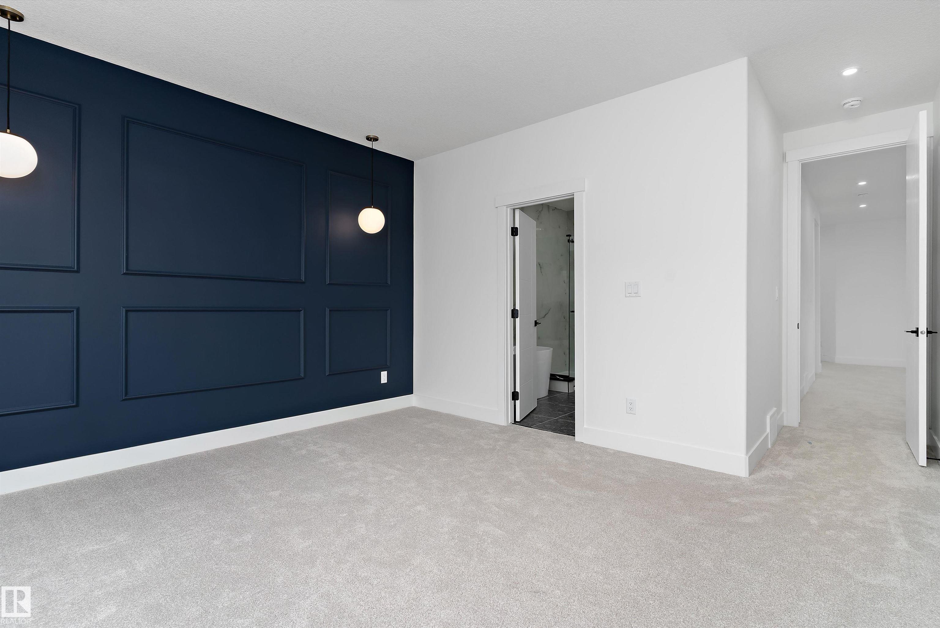 https://zimg.paragon.ice.com/ParagonImages/Property/PM/RAE/225399483/26/0/0/f224d24e9d481599834795e126c95dc0/1/1784e07f0be405238197ca9e38a5cacc/225399483-f9fa7e67-a8dc-48a7-9cce-f036ac64f4e2.JPG