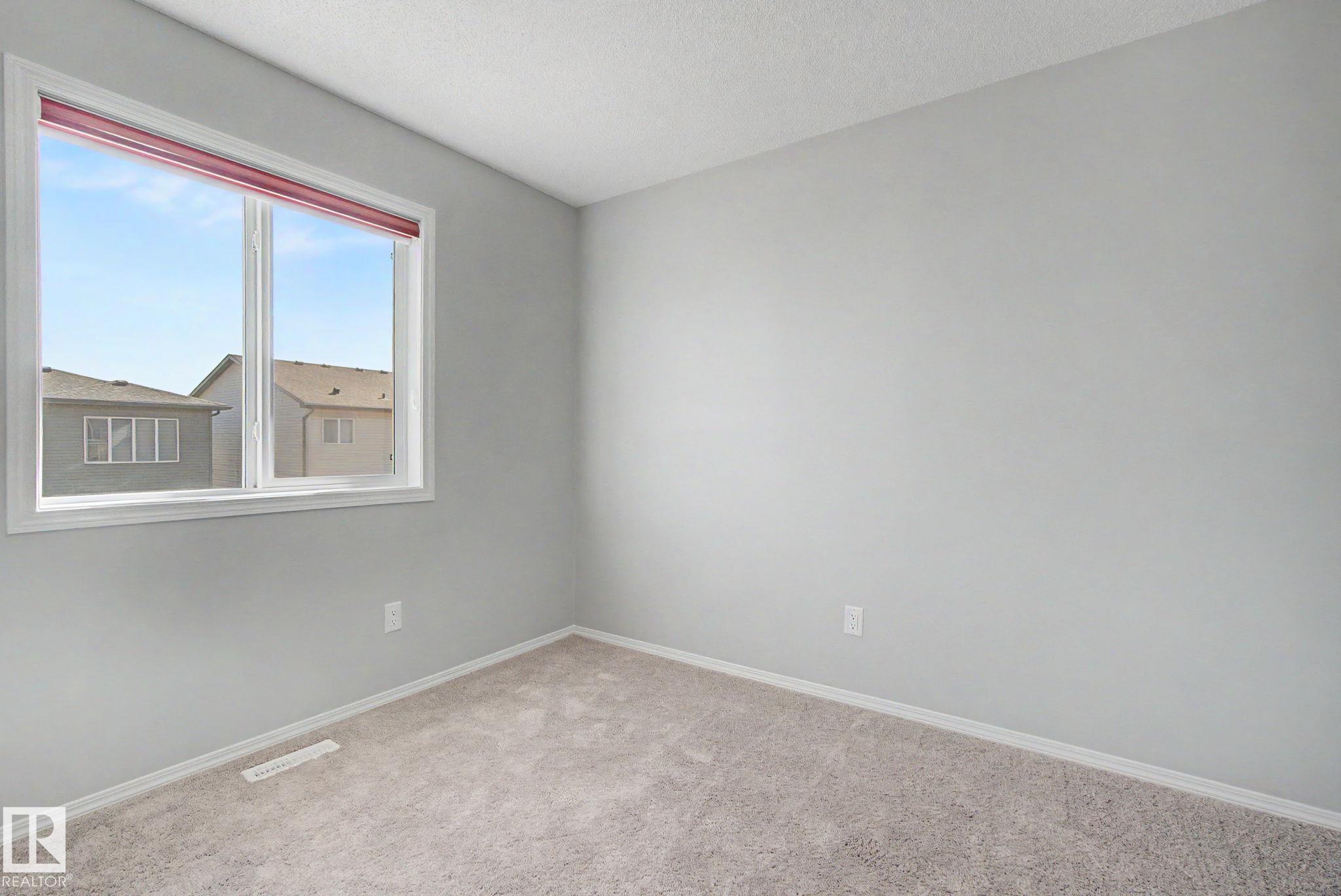 https://zimg.paragon.ice.com/ParagonImages/Property/PM/RAE/225399485/29/0/0/df4c9cd47611535ad1c3186c4d505b5d/1/cd14070409ca6a1aef7e5ab7fa9f1b5b/225399485-8572438a-8e32-44d2-8534-625b3e780081.JPG