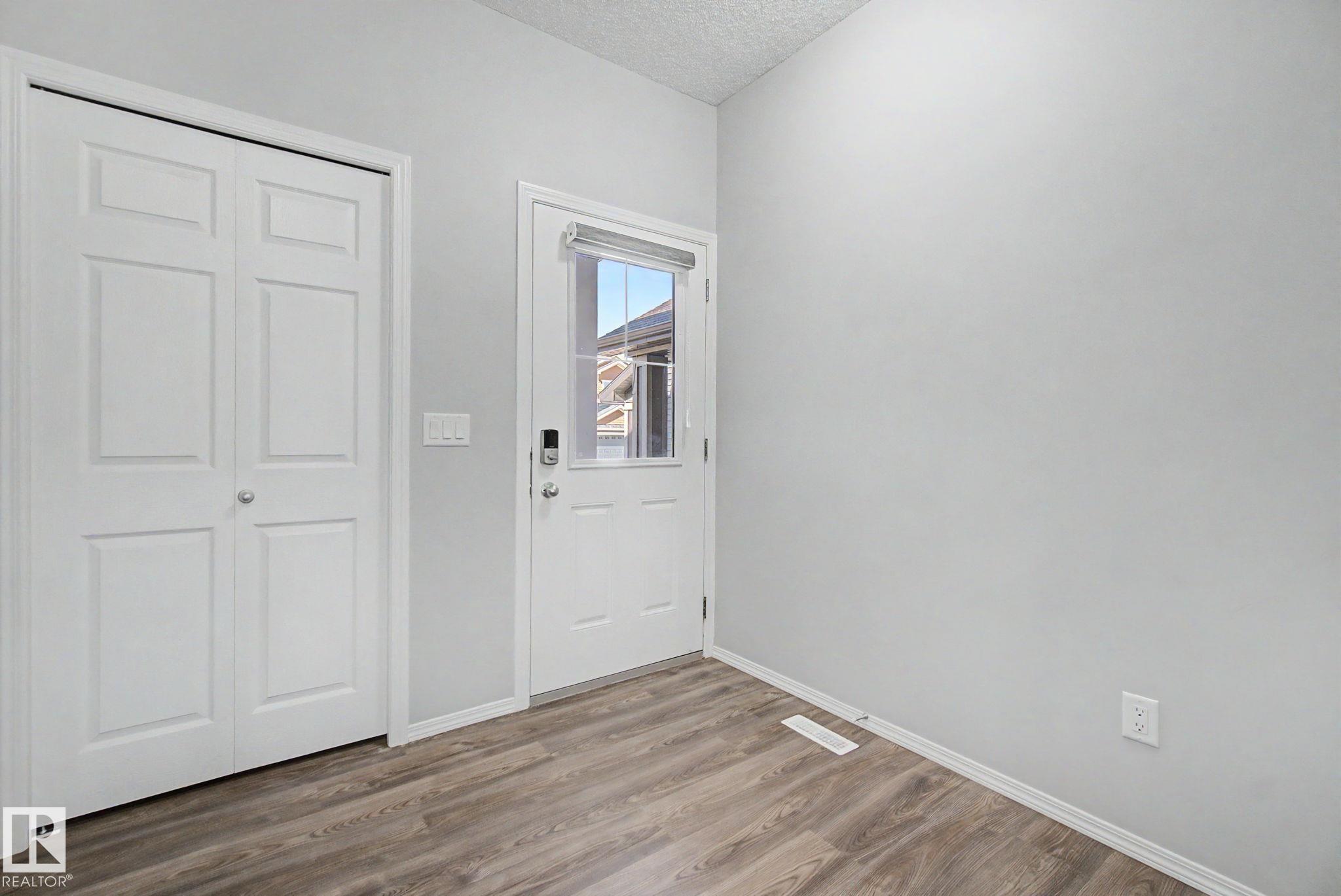 Picture for 3423 CHECKNITA TC SW