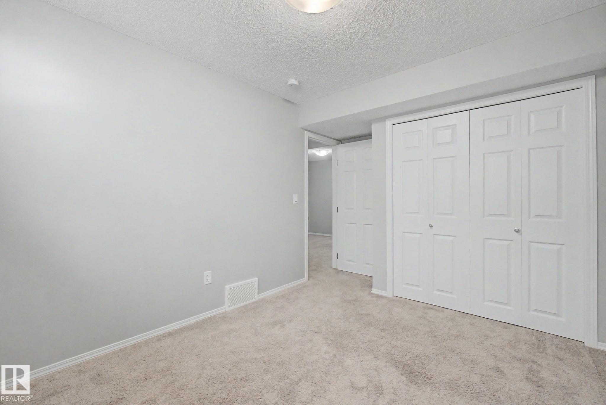https://zimg.paragon.ice.com/ParagonImages/Property/PM/RAE/225399485/31/0/0/f9811e9b56f009bab24db4a62b6f221d/1/cd14070409ca6a1aef7e5ab7fa9f1b5b/225399485-6f27d779-2190-49ee-a8d7-4332f8a58c92.JPG