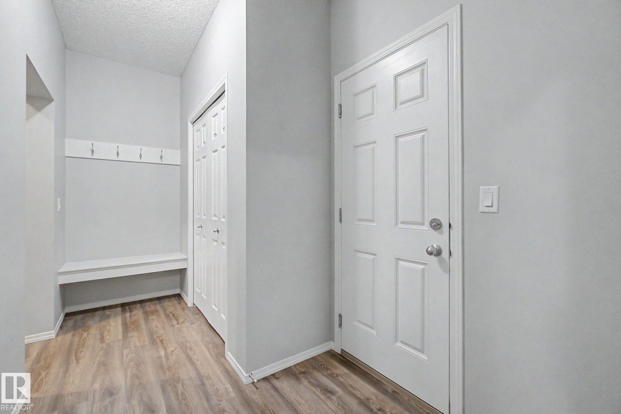Picture for 3423 CHECKNITA TC SW