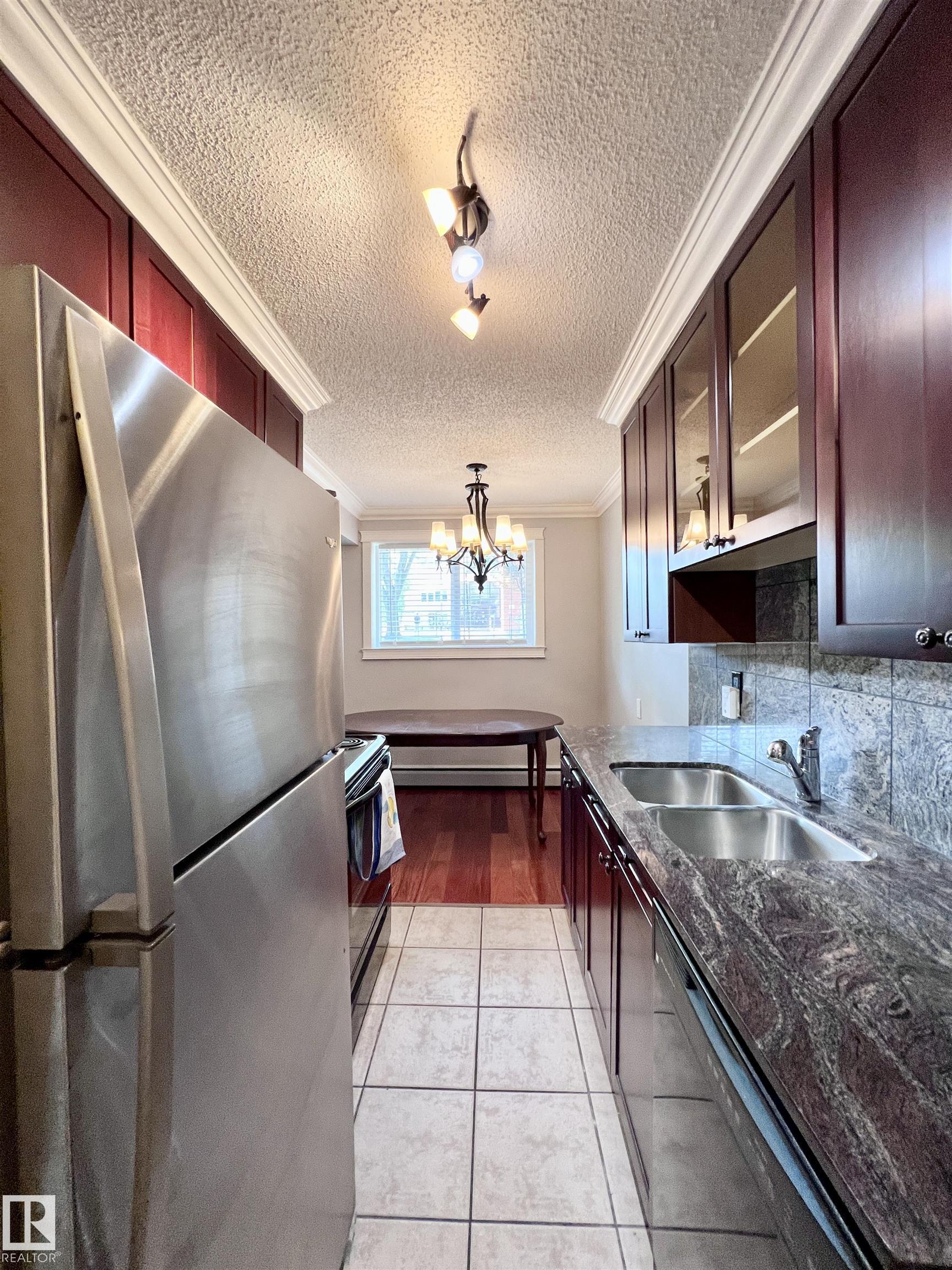 https://zimg.paragon.ice.com/ParagonImages/Property/PM/RAE/225399489/10/0/0/0f843856f7f977466e7aa262cb4d0e0f/1/528e3a16b004158a94fb1a9aed745e59/225399489-3ae62969-acb7-4ff1-9597-5799228c1219.JPG