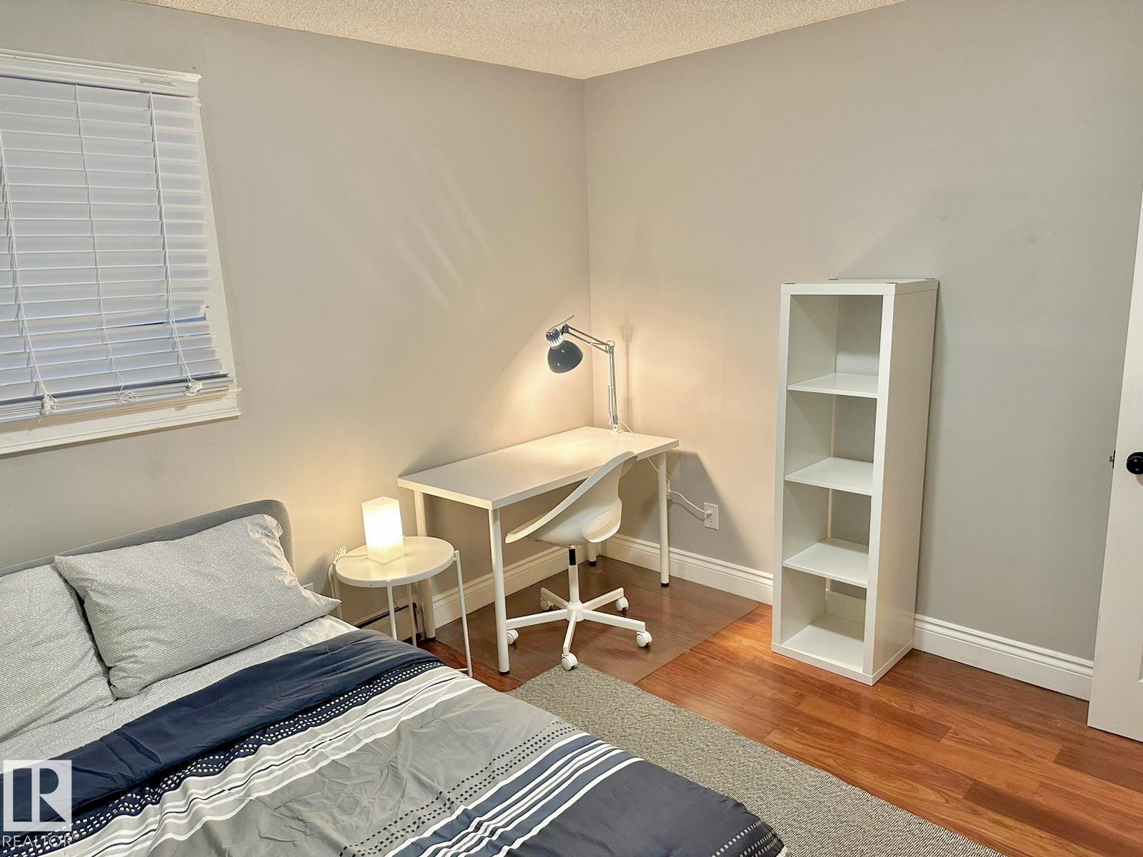 https://zimg.paragon.ice.com/ParagonImages/Property/PM/RAE/225399489/25/0/0/1ed08516783975785eccdeecd4247527/1/528e3a16b004158a94fb1a9aed745e59/225399489-61c7febd-c356-4550-b5ce-efba83a0e53d.JPG