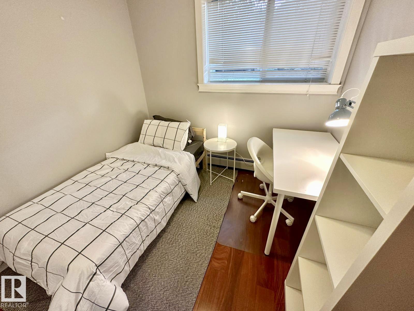 https://zimg.paragon.ice.com/ParagonImages/Property/PM/RAE/225399489/34/0/0/e068c6881ef81b19ab7d211797b52157/1/528e3a16b004158a94fb1a9aed745e59/225399489-2894132d-c96f-4871-90c7-cb7ac0ef920b.JPG