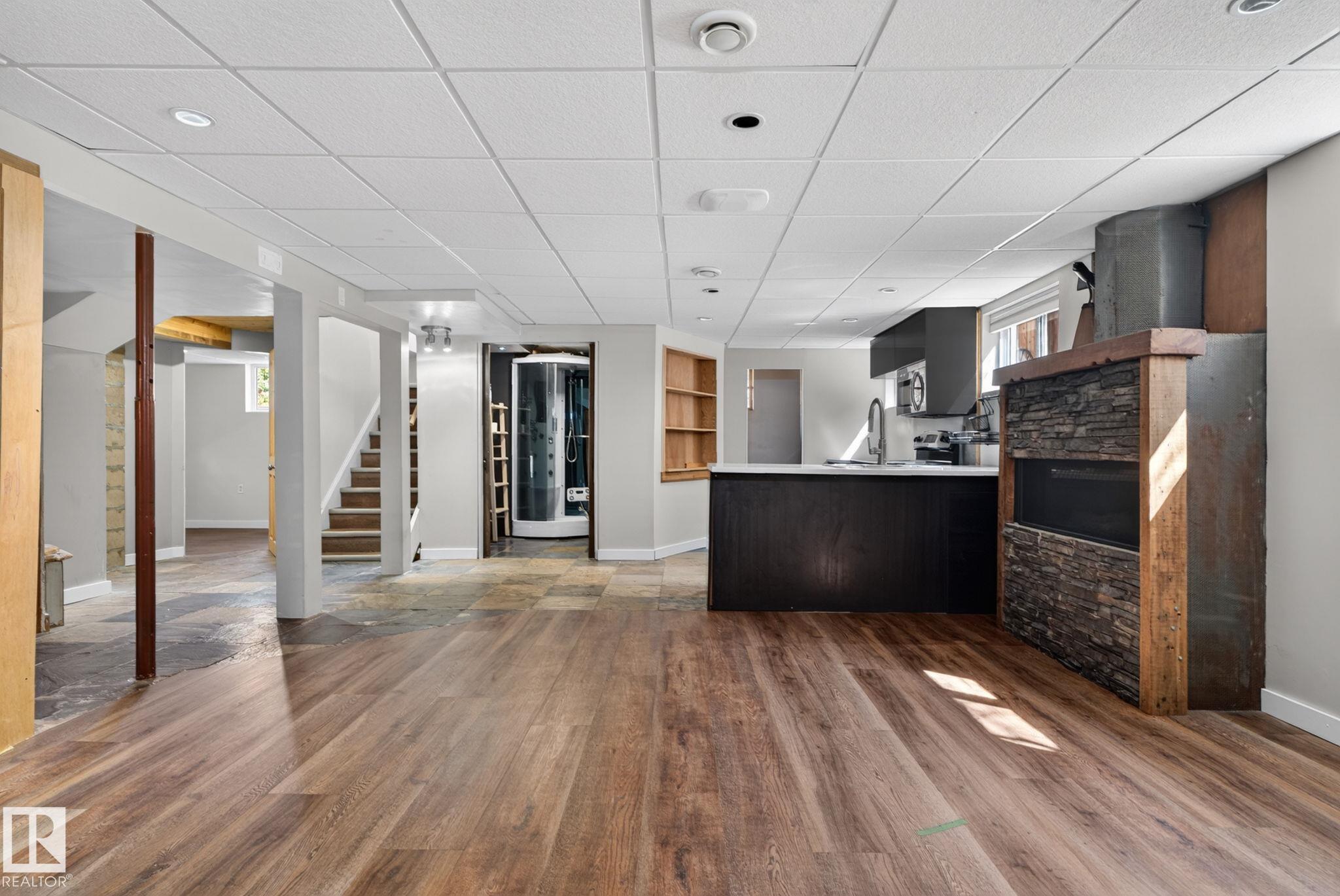 Photo 35 at 10409 83 Street NW, Forest Heights, Edmonton