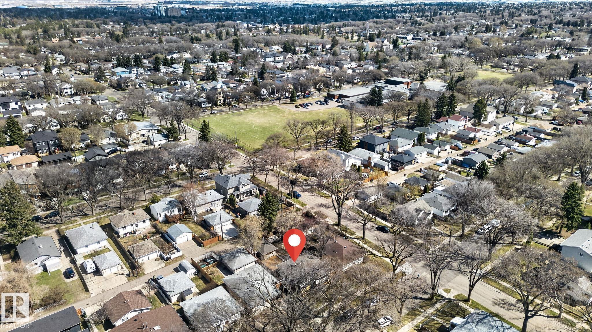 Photo 67 at 10409 83 Street NW, Forest Heights, Edmonton