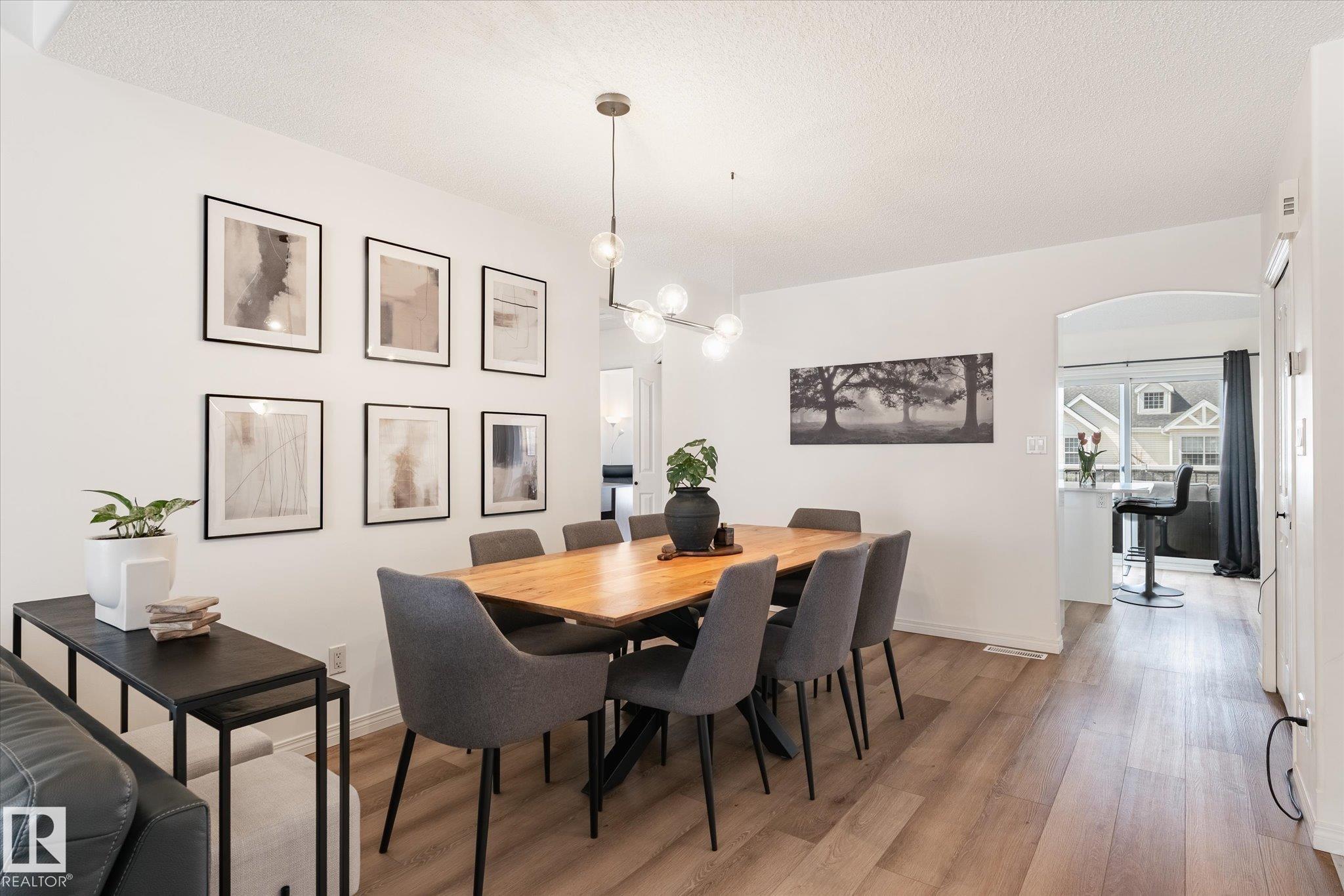 https://zimg.paragon.ice.com/ParagonImages/Property/PM/RAE/225399497/3/0/0/6b31d28aac17d5261d944eaa1e96c872/1/4a3bbadcefdb05ad957cd75f3866c686/225399497-62c18c69-060f-40b9-bc12-f0f7a515cabd.JPG