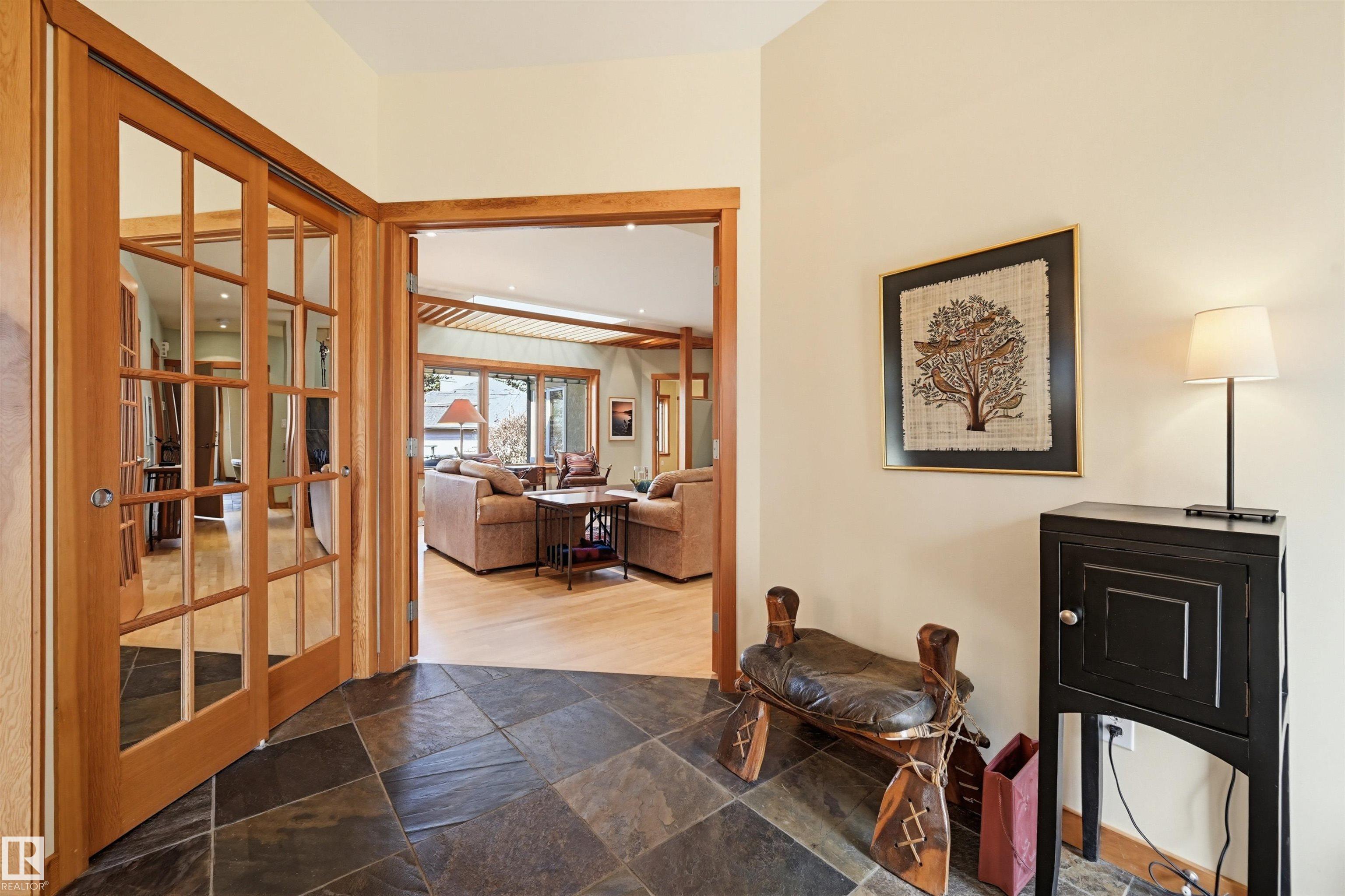 Photo 12 at 9212 118 Street NW, Windsor Park, Edmonton