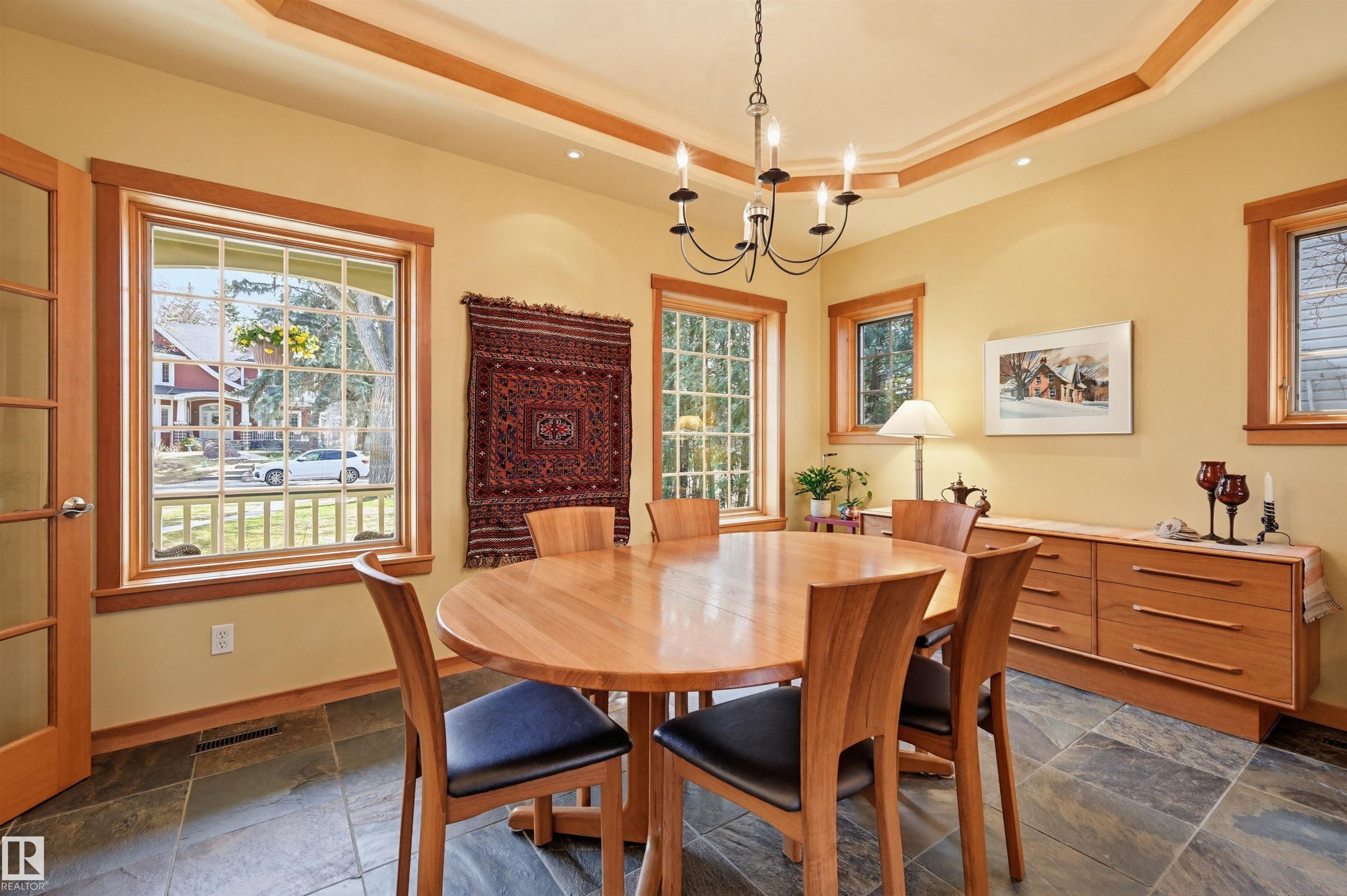 Photo 14 at 9212 118 Street NW, Windsor Park, Edmonton