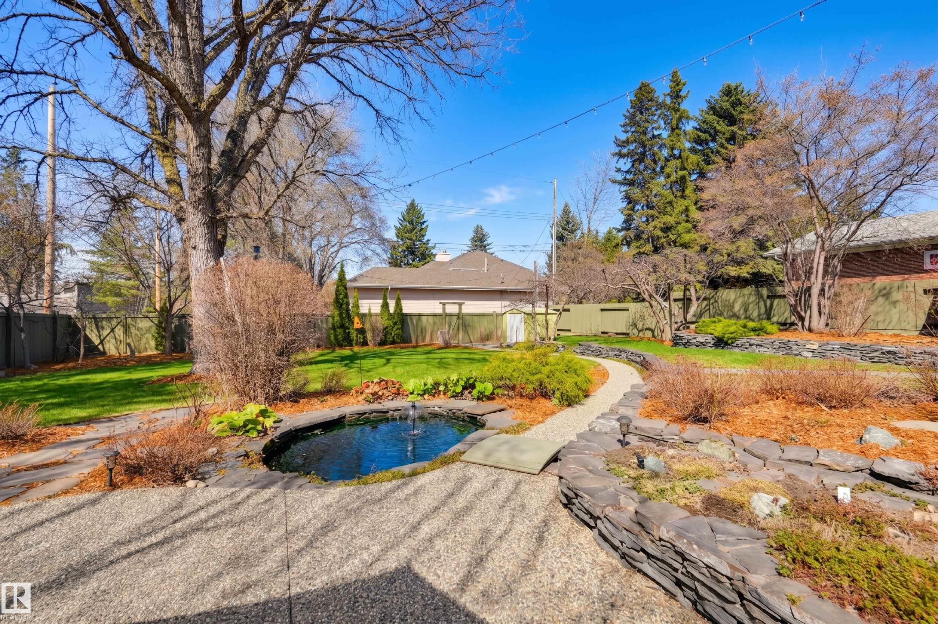 Photo 27 at 9212 118 Street NW, Windsor Park, Edmonton