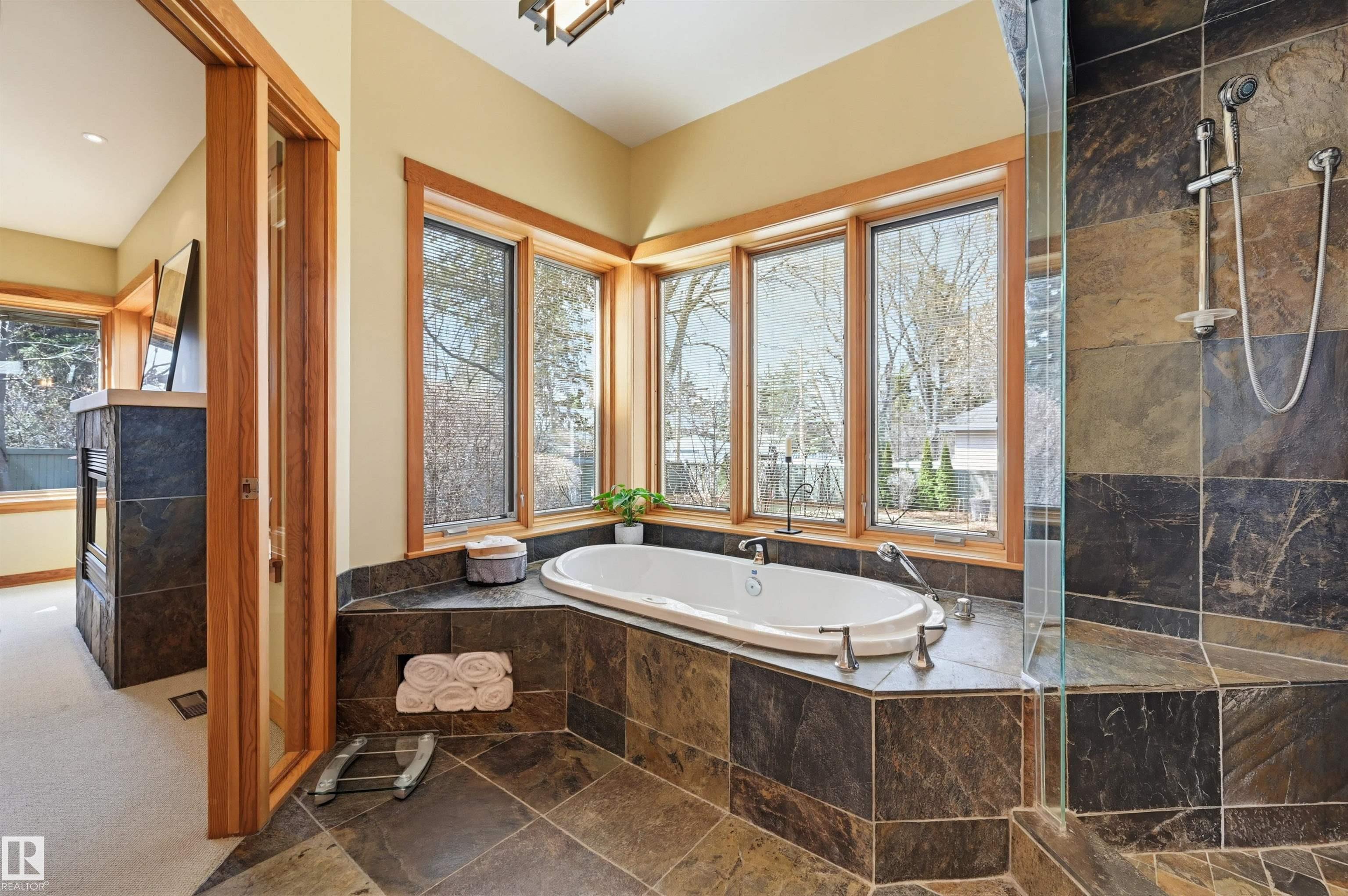 Photo 35 at 9212 118 Street NW, Windsor Park, Edmonton