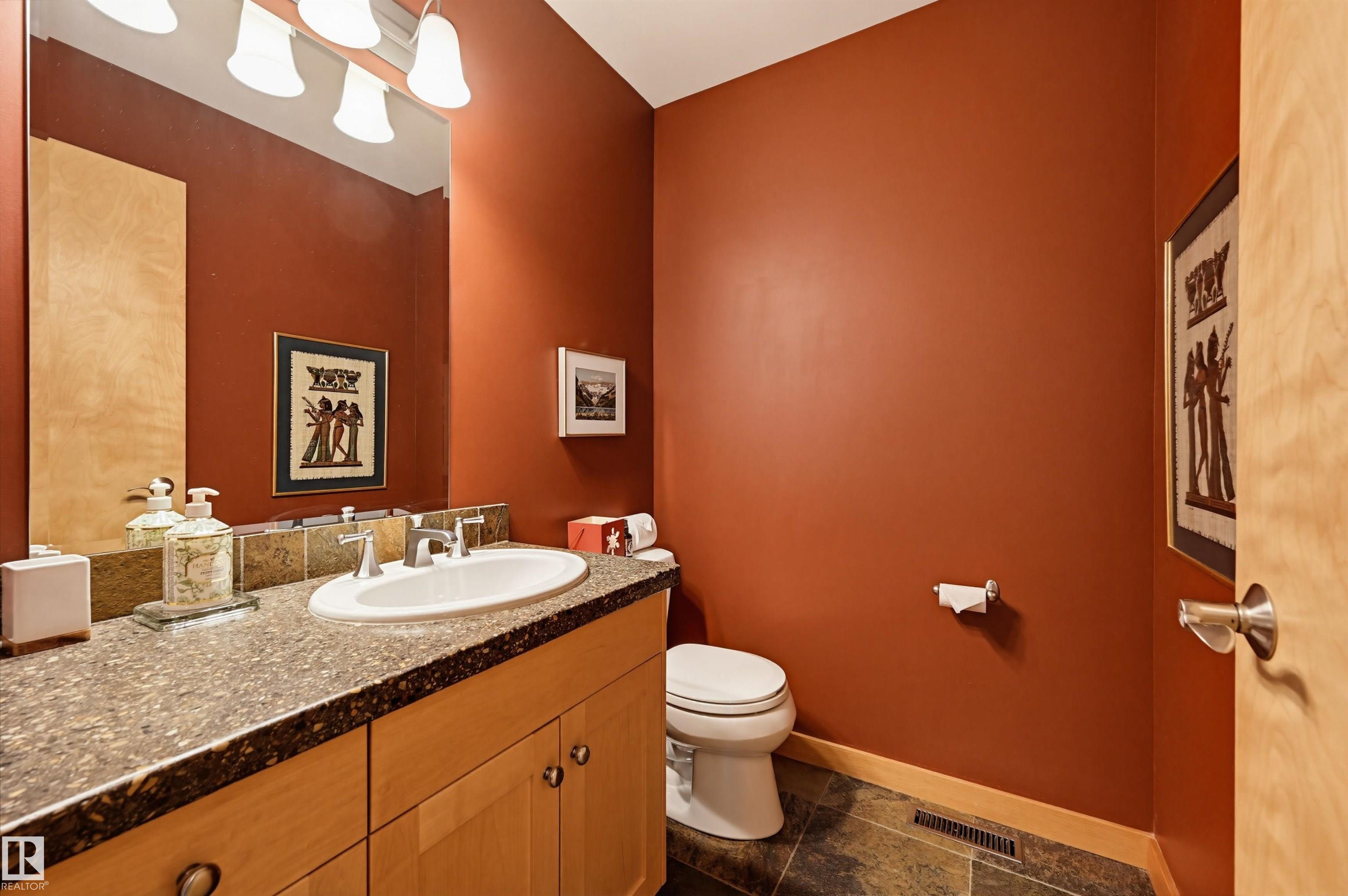 Photo 41 at 9212 118 Street NW, Windsor Park, Edmonton