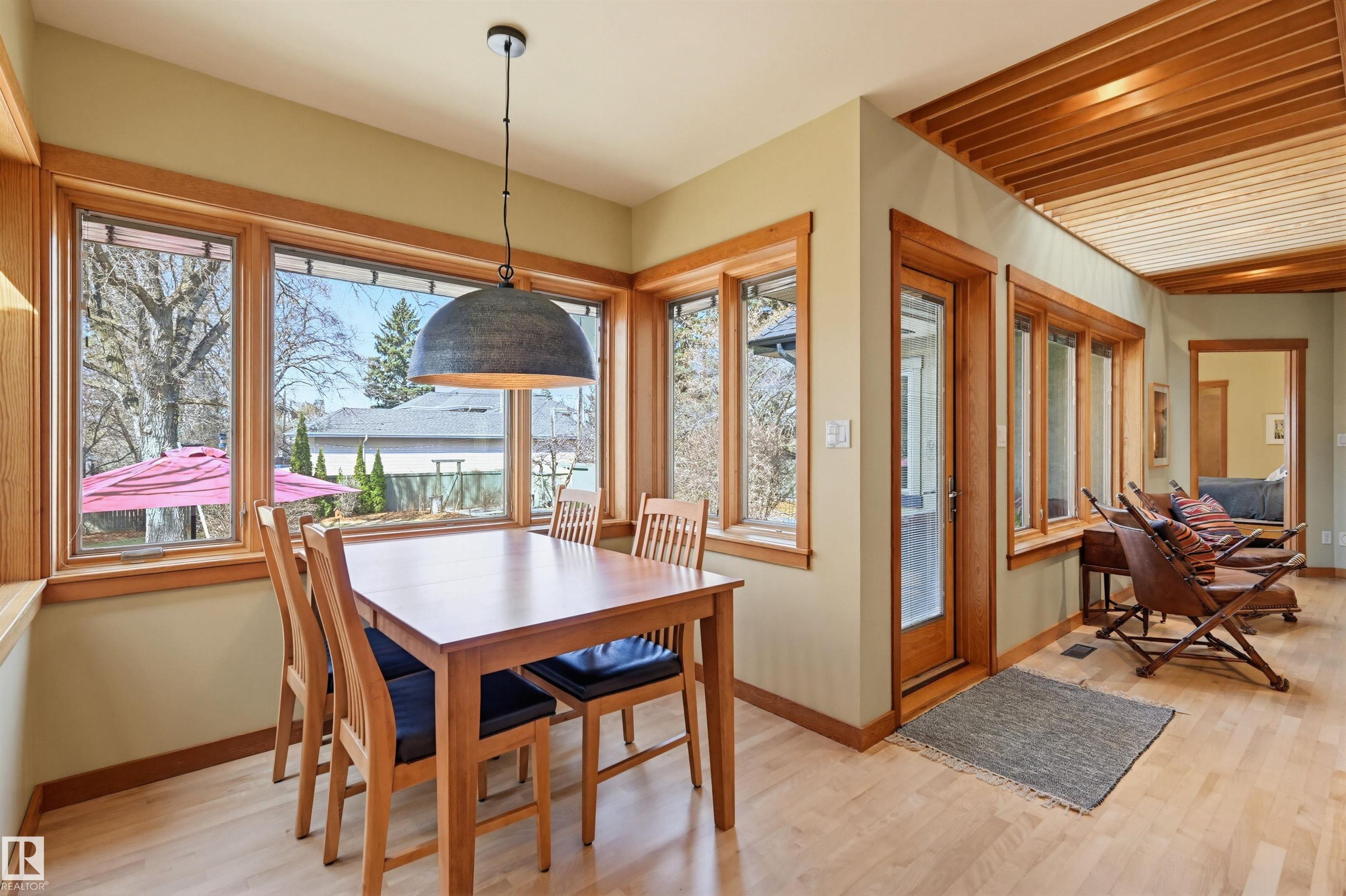 Photo 10 at 9212 118 Street NW, Windsor Park, Edmonton