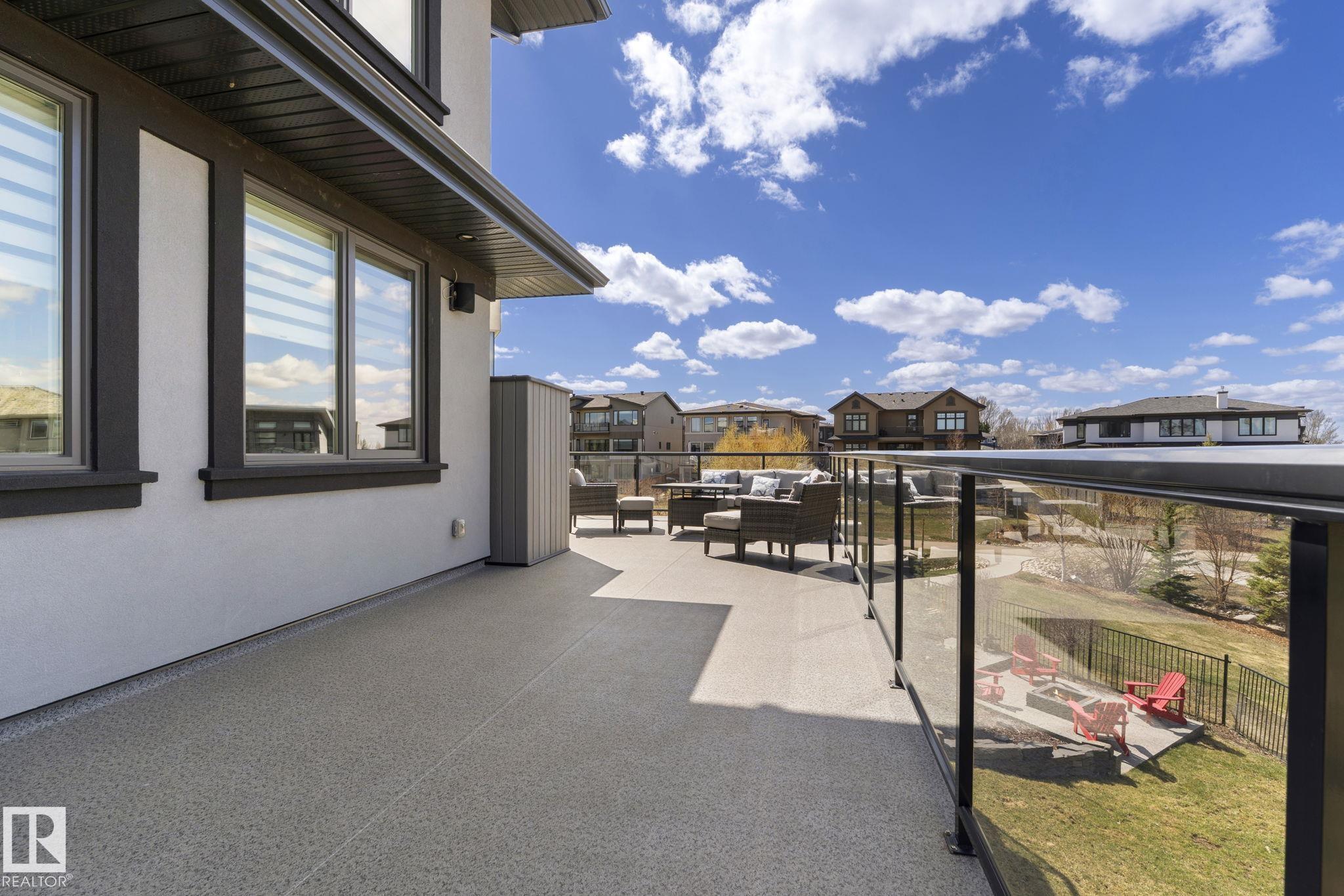 https://zimg.paragon.ice.com/ParagonImages/Property/PM/RAE/225399500/20/0/0/8e37bfd017aa3252441d9e0ab1ea6321/1/1255bef94e8612c55594df34b0ed475f/225399500-380f7b74-7533-4a9a-8030-690e60880af0.JPG