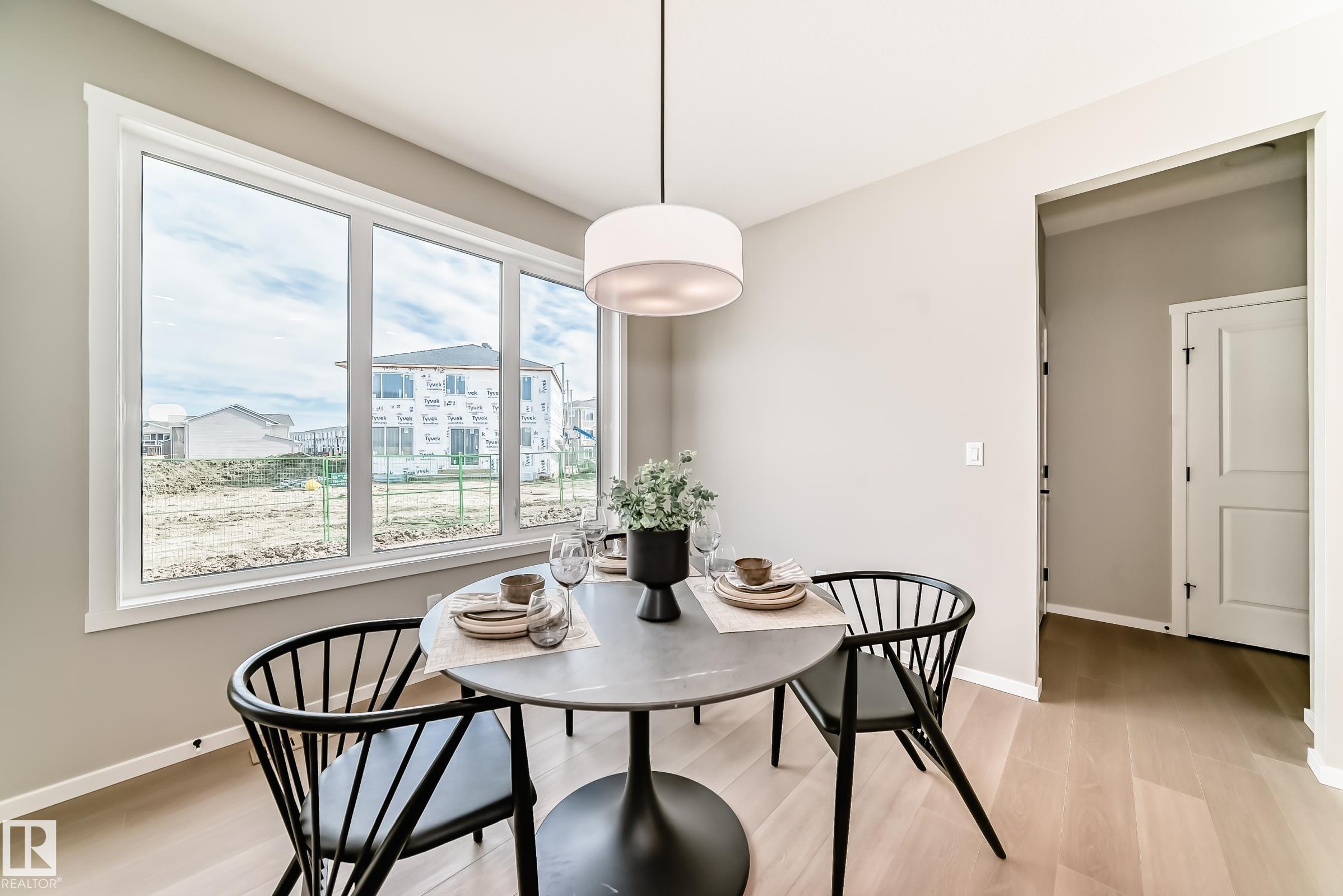 https://zimg.paragon.ice.com/ParagonImages/Property/PM/RAE/225399506/19/0/0/81d660b7c84d72a0e85facb02cc503ae/1/8ed00b9344869e33bcd87bfb6982cec9/225399506-cc9252c7-0083-4cb9-af2c-7a4f350d1aaa.JPG