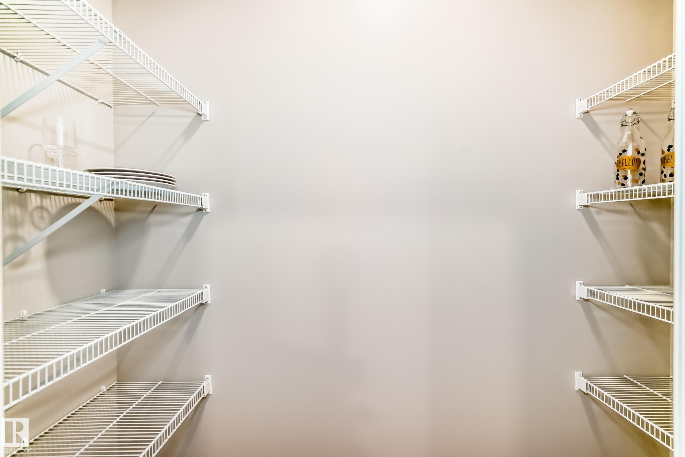 https://zimg.paragon.ice.com/ParagonImages/Property/PM/RAE/225399506/31/0/0/ff8d66002857a5488883e4c0ef55fd00/1/8ed00b9344869e33bcd87bfb6982cec9/225399506-538418b5-ca1e-453d-b8ce-173d2b70790d.JPG