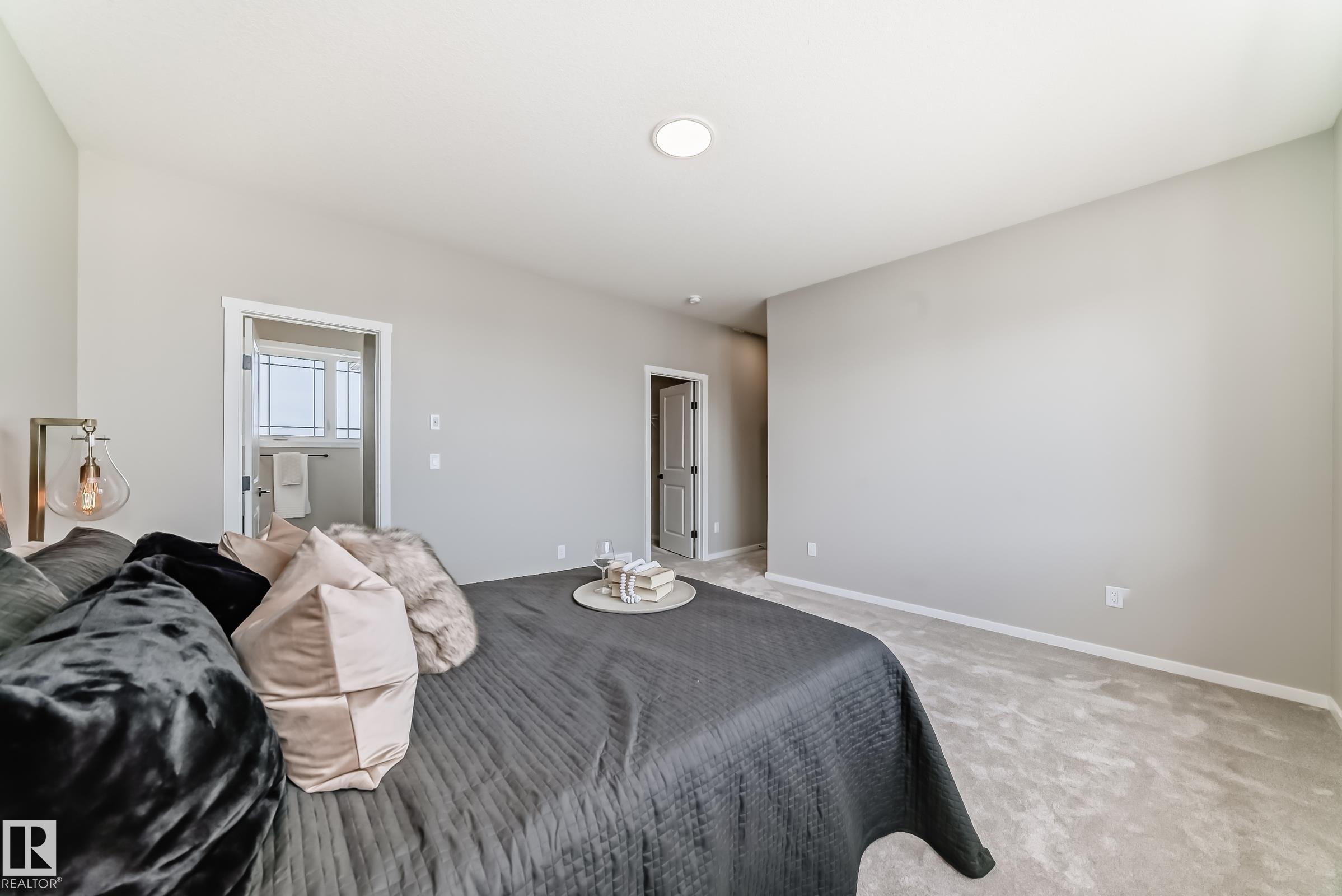 https://zimg.paragon.ice.com/ParagonImages/Property/PM/RAE/225399506/39/0/0/ff5bbf72e193ecb0c01ce8938c5d6855/1/8ed00b9344869e33bcd87bfb6982cec9/225399506-7cddf02e-c190-4c7f-9978-672efd620879.JPG