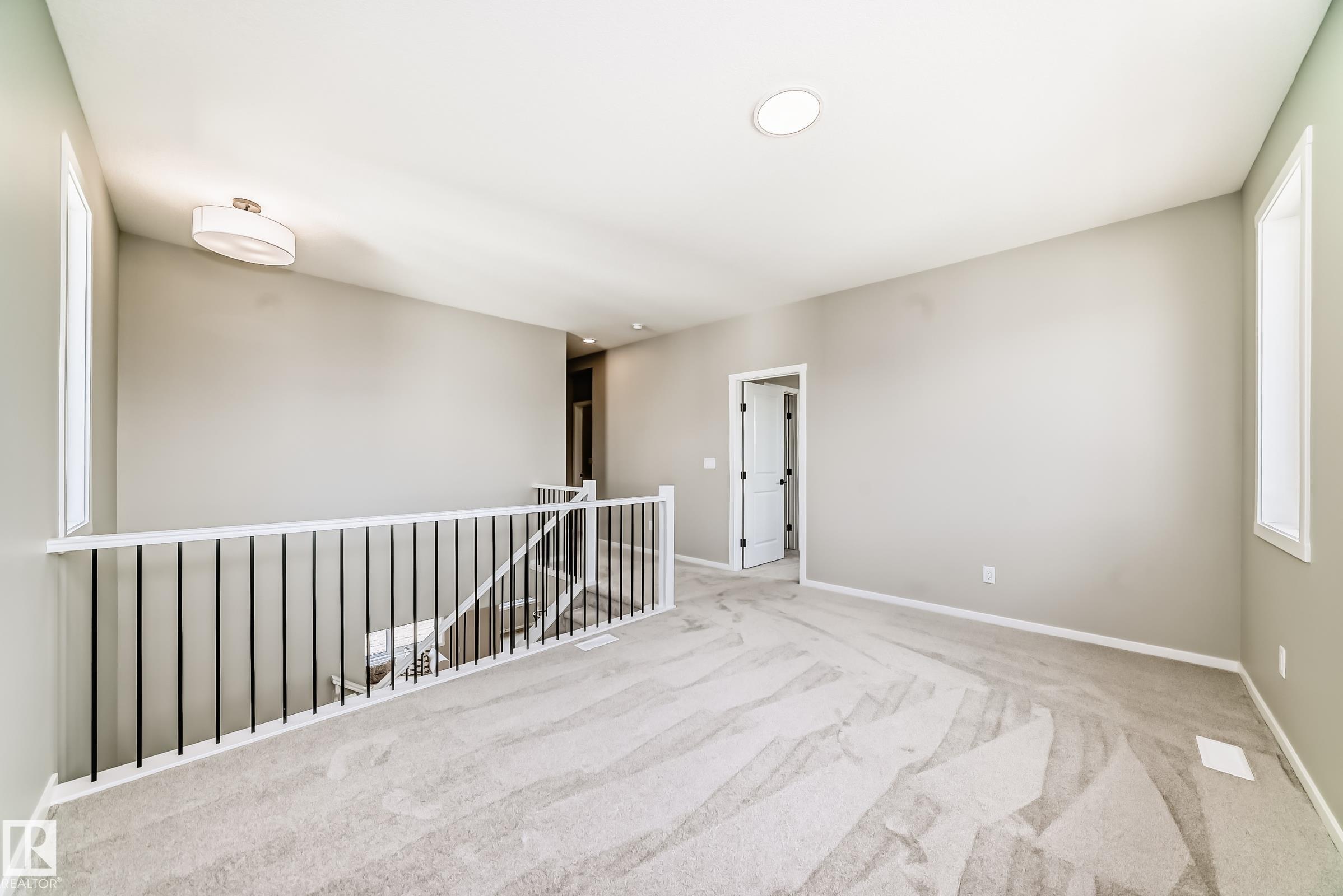 https://zimg.paragon.ice.com/ParagonImages/Property/PM/RAE/225399506/55/0/0/ec99f67995e5e2f81c3d8e2cc723b134/1/8ed00b9344869e33bcd87bfb6982cec9/225399506-00c1c79a-81e5-4657-8305-3cf863356490.JPG