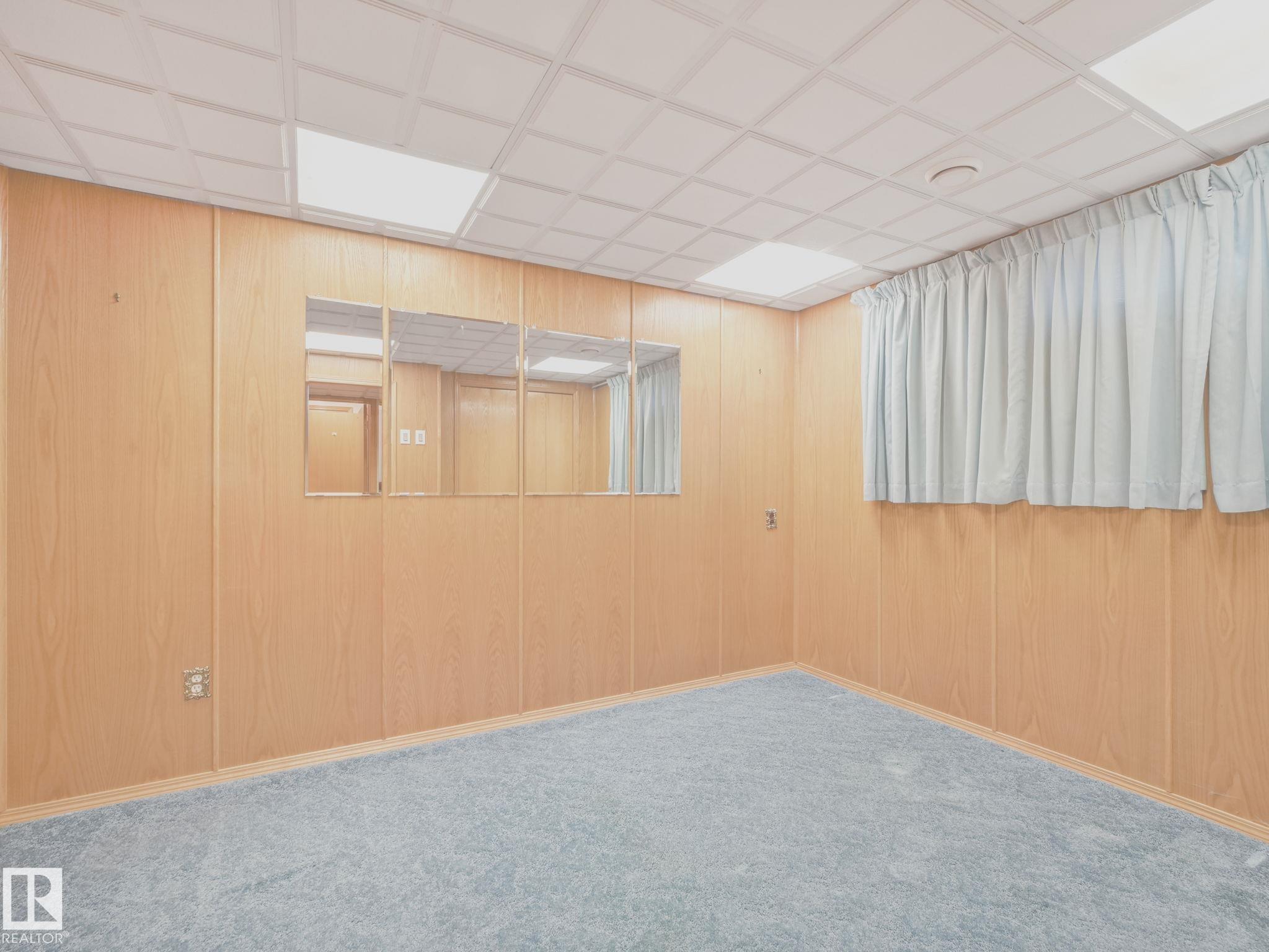 https://zimg.paragon.ice.com/ParagonImages/Property/PM/RAE/225399508/35/0/0/a8415d2a8124859029ec4f2ac0700d08/1/ec368a5e2874f4727107ea0137f9b54f/225399508-f5969c28-1b0b-430a-a746-84ae09591dc6.JPG