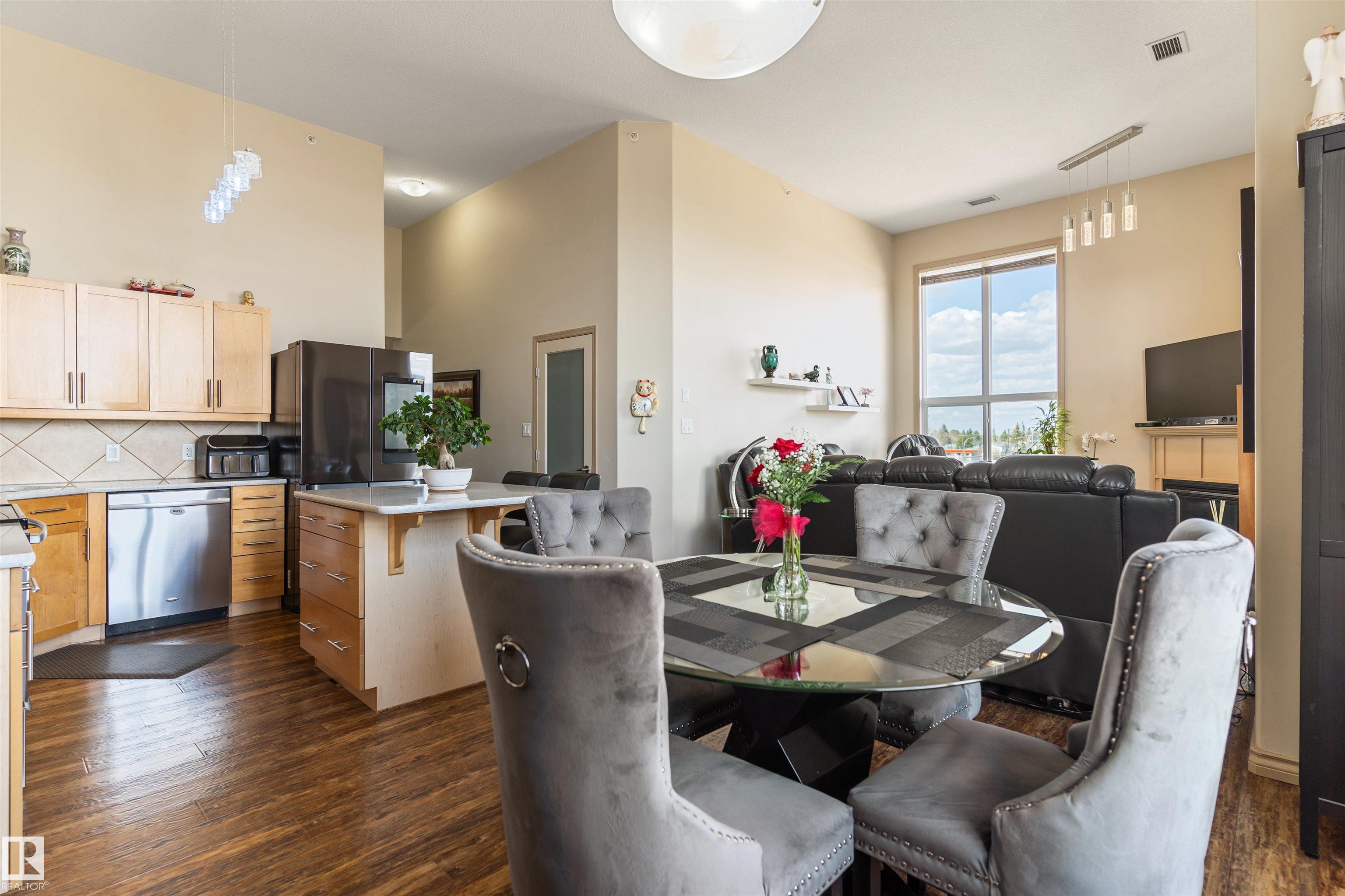 Photo 11 at 419 - 7909 71 Street NW, King Edward Park, Edmonton