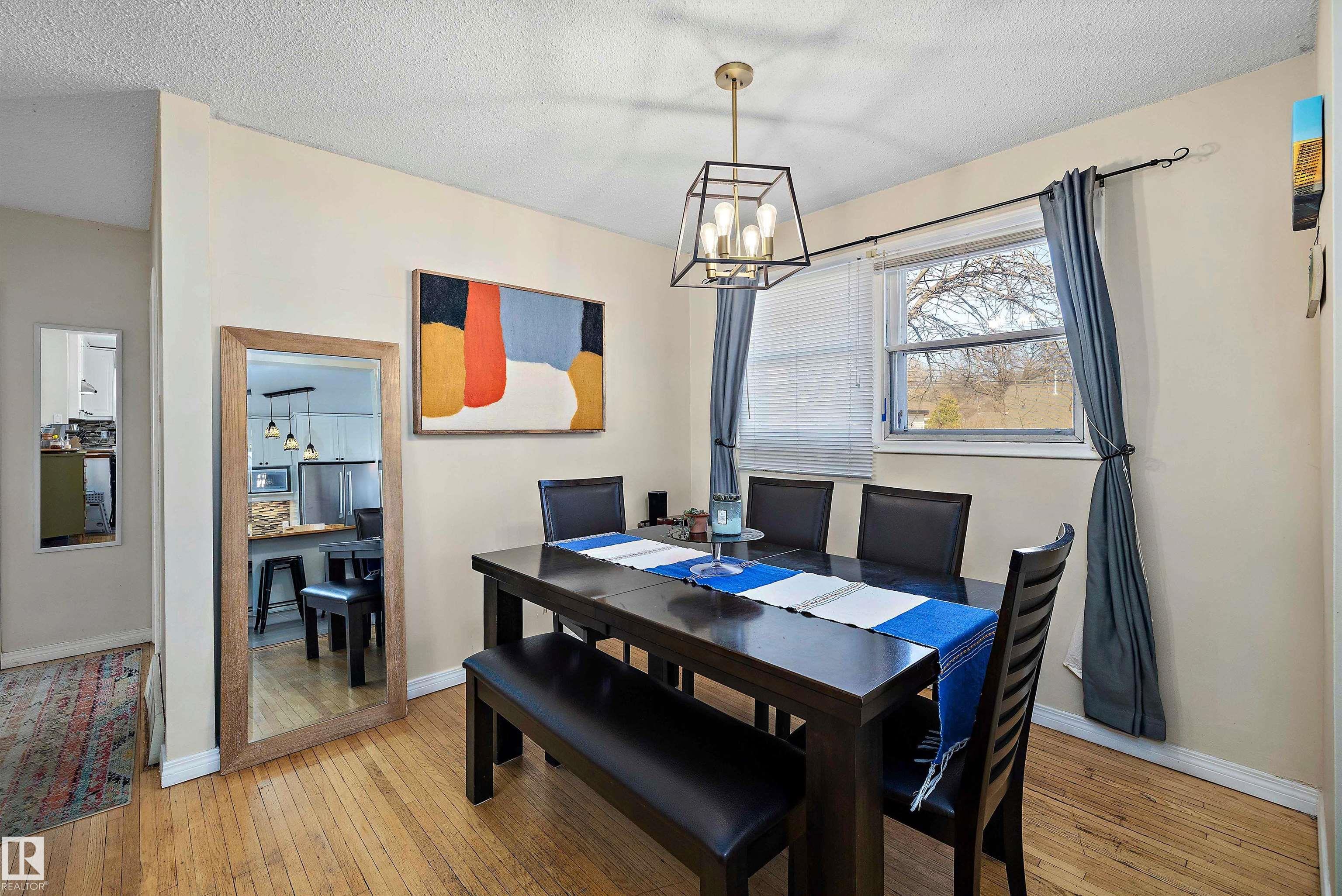 https://zimg.paragon.ice.com/ParagonImages/Property/PM/RAE/225399516/13/0/0/bbc530336902a6e328a15186d81eb6d7/1/f34dfa9648eda35ecdfa71597c1f8a6f/225399516-85d449dc-bf50-48ae-a678-5092a92ecff5.JPG