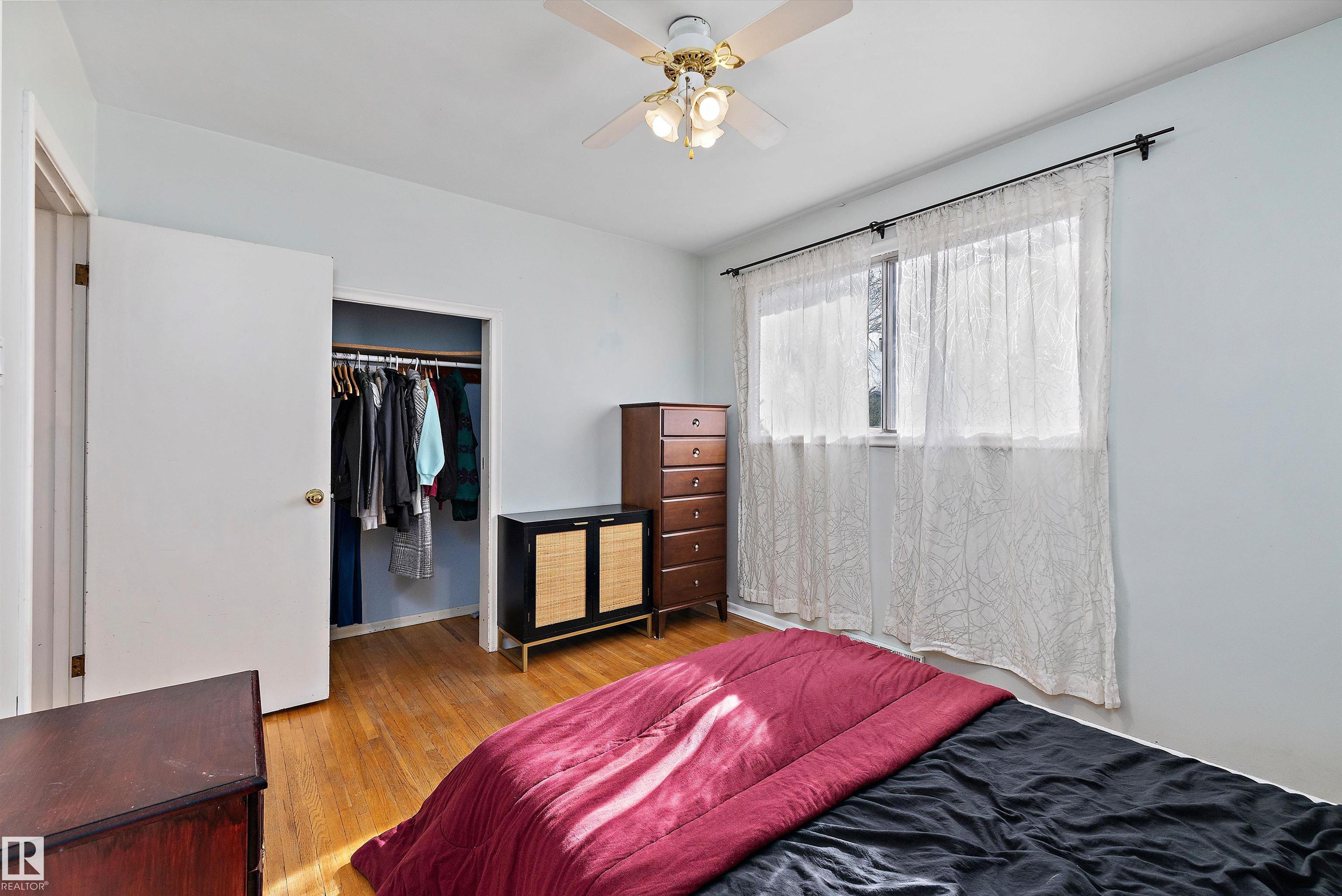 https://zimg.paragon.ice.com/ParagonImages/Property/PM/RAE/225399516/21/0/0/0b2fe0c079253196e050ea0fe98502a6/1/f34dfa9648eda35ecdfa71597c1f8a6f/225399516-411dc9da-80d3-4f2c-87a8-28981ce31621.JPG