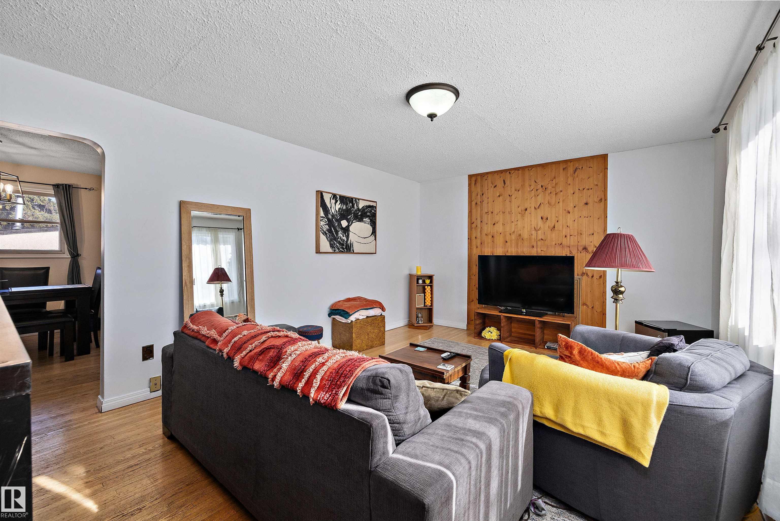 Picture for 11607 141 ST NW