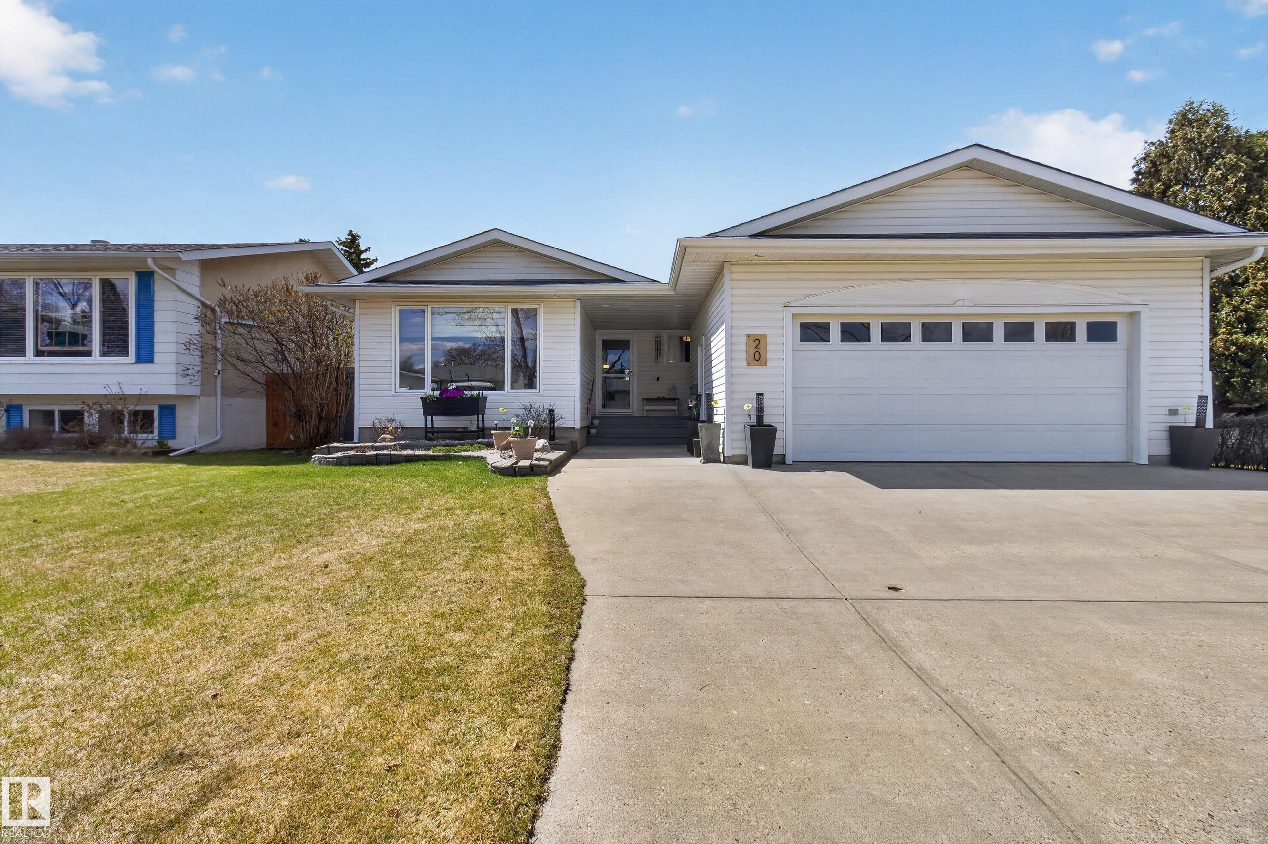 20 Rosewood Drive, Maplewood, Sherwood Park