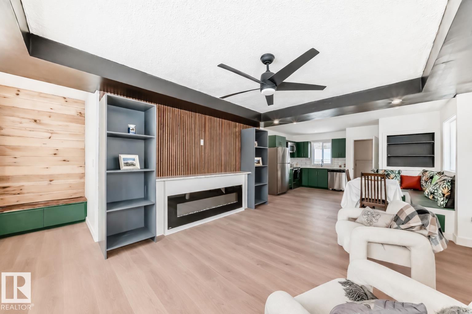 8712 89 Avenue NW, Bonnie Doon, Edmonton