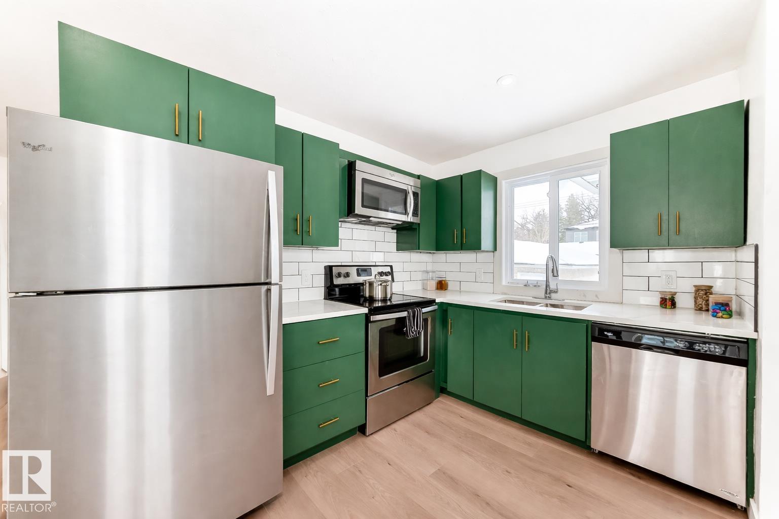 8712 89 Avenue NW, Bonnie Doon, Edmonton