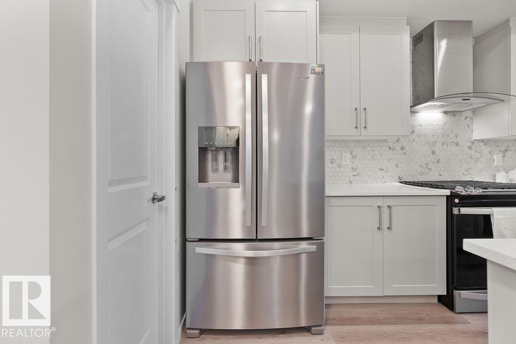 https://zimg.paragon.ice.com/ParagonImages/Property/PM/RAE/225399536/30/0/0/8ff4af0e4668a2fb81b439224ffb0d40/1/3a2bf6b16eb3f9c8e4808f5942757ca7/225399536-59c2b9c3-191f-404a-adfa-2fcf8e34488a.JPG