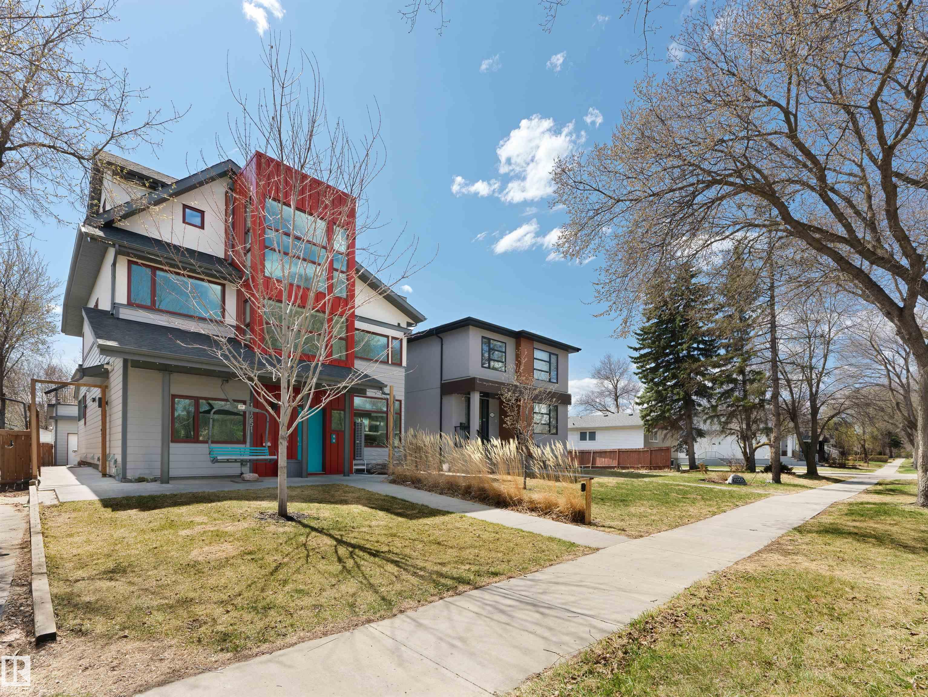 Picture for 11251 79 AV NW