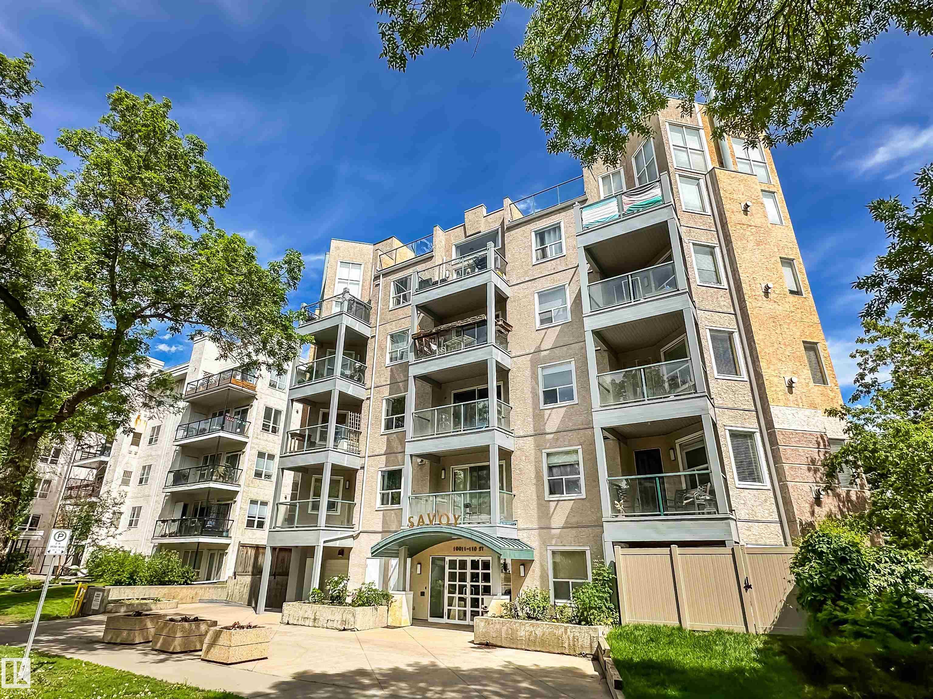 402 - 10011 110 Street NW, Wîhkwêntôwin, Edmonton