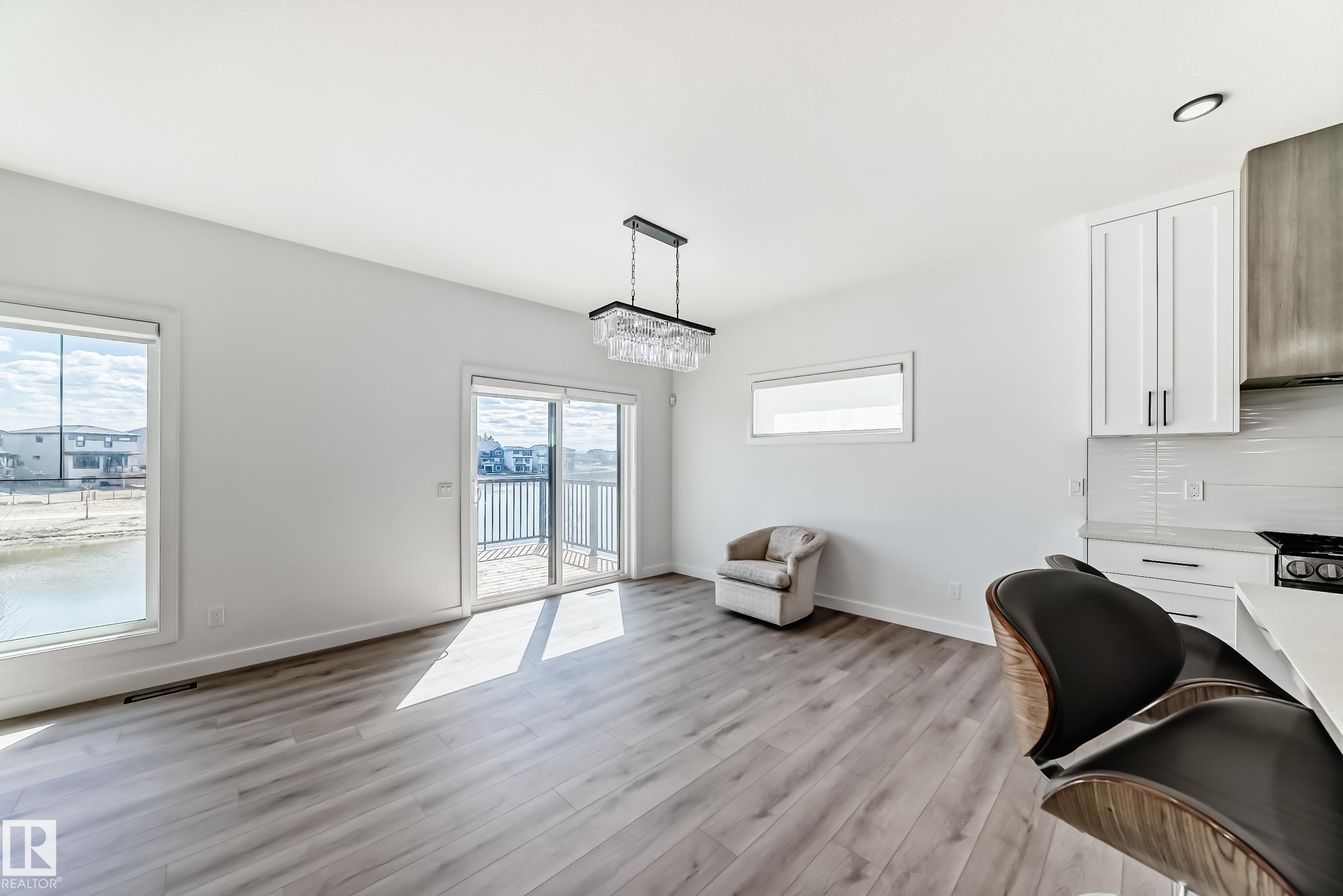 https://zimg.paragon.ice.com/ParagonImages/Property/PM/RAE/225399546/12/0/0/0b8d14136049a2a83c74ecc634609c7a/1/346d04ac007cb17f7126784b13070f8c/225399546-432ea0dd-89e1-4ac7-b499-86b1c5b6a4cb.JPG