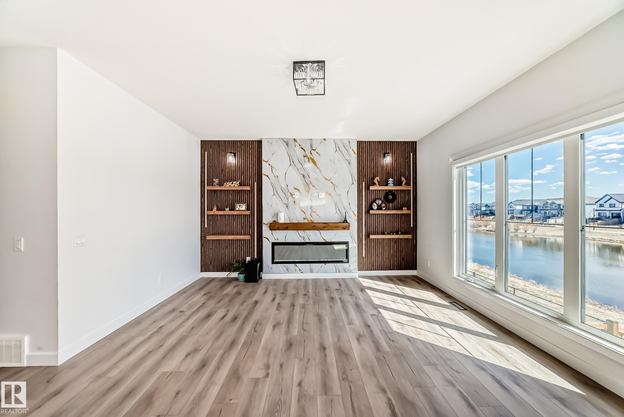 https://zimg.paragon.ice.com/ParagonImages/Property/PM/RAE/225399546/17/0/0/7e83b96b7d194df26a628cc15936860b/1/346d04ac007cb17f7126784b13070f8c/225399546-9c46cbbf-bcf3-4e0b-8803-c804f1976cb3.JPG