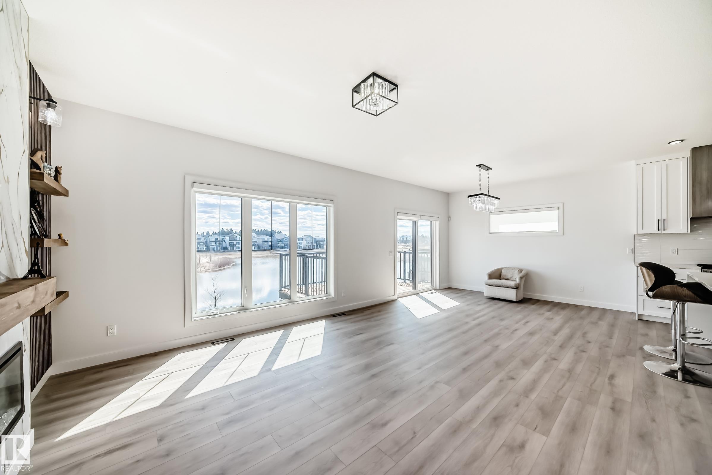 https://zimg.paragon.ice.com/ParagonImages/Property/PM/RAE/225399546/19/0/0/b95029586e35873df7ba78ed9f8103e2/1/346d04ac007cb17f7126784b13070f8c/225399546-0f5fa8dd-0138-4cc2-981a-67f7368dce61.JPG