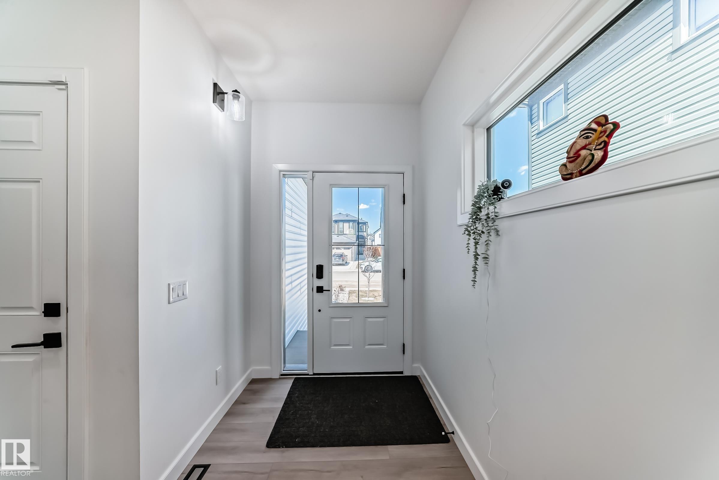 https://zimg.paragon.ice.com/ParagonImages/Property/PM/RAE/225399546/2/0/0/baa5bd21b86fd481d59e575dc9703312/1/346d04ac007cb17f7126784b13070f8c/225399546-9c4e602e-8ea3-4adc-9789-4225644cd211.JPG