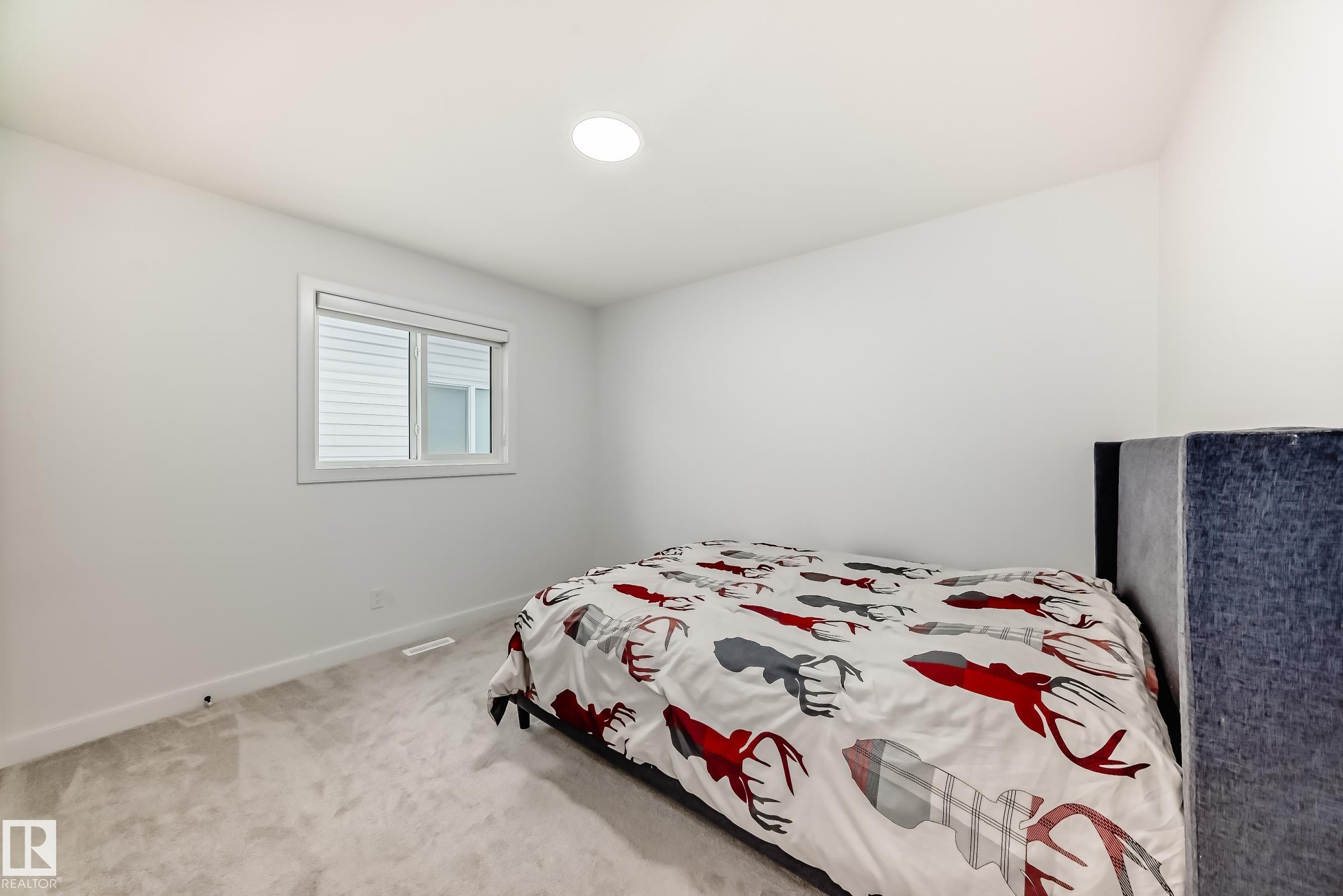 https://zimg.paragon.ice.com/ParagonImages/Property/PM/RAE/225399546/42/0/0/c6cc200767534b7291e2b348ae2b154e/1/346d04ac007cb17f7126784b13070f8c/225399546-9321AC10-0335-41E3-8F64-D1A2CF236747.JPG
