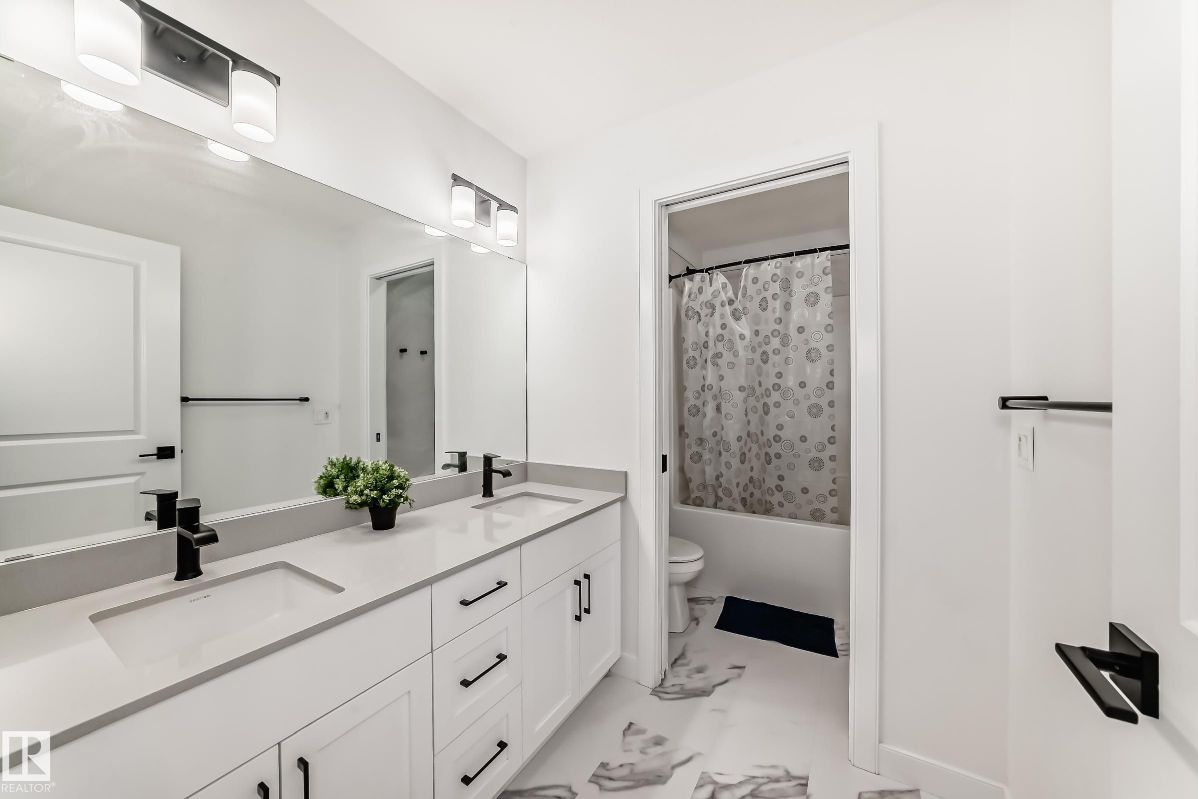 https://zimg.paragon.ice.com/ParagonImages/Property/PM/RAE/225399546/46/0/0/6e3c11be6cb7ef0ae826be01edcf1a0f/1/346d04ac007cb17f7126784b13070f8c/225399546-2959917A-B66F-448B-BBA5-DCEA2F2E78E1.JPG