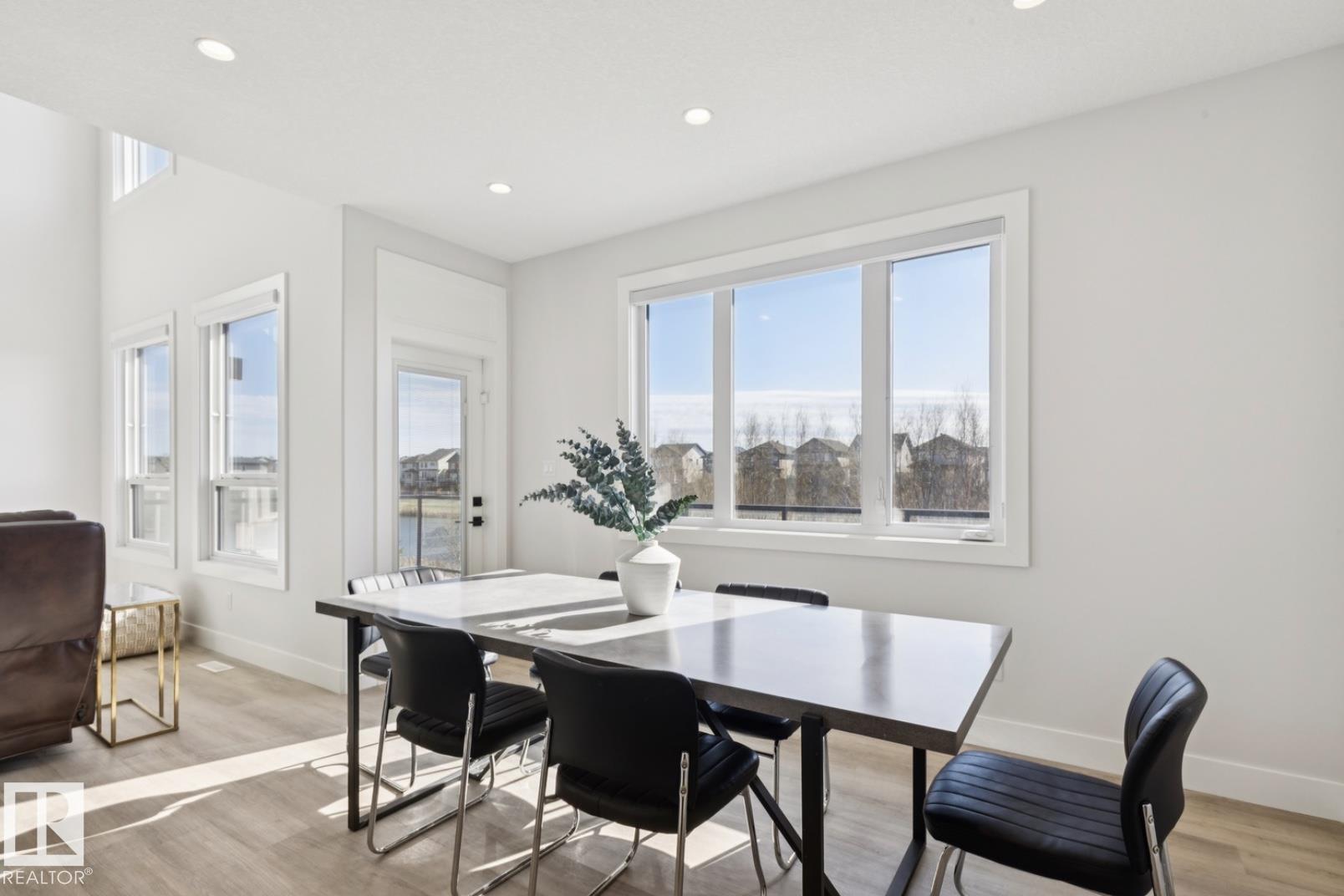 https://zimg.paragon.ice.com/ParagonImages/Property/PM/RAE/225399547/6/0/0/f37b9978ffb2cf2d74603ed6a0a2a1b8/1/a41b1fe6abe1ac51298069c2b7a3b406/225399547-28e15240-cf47-43e9-b6f4-11882eb88599.JPG
