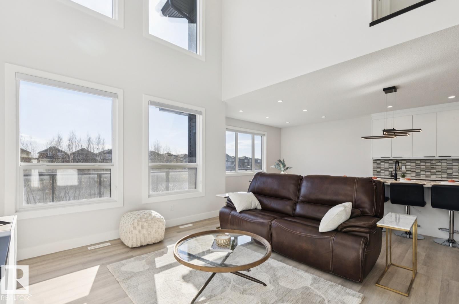 https://zimg.paragon.ice.com/ParagonImages/Property/PM/RAE/225399547/9/0/0/790bf6877341b6f765269024b889a264/1/a41b1fe6abe1ac51298069c2b7a3b406/225399547-f693019a-5e48-40b5-bfa6-fb44f5de6395.JPG