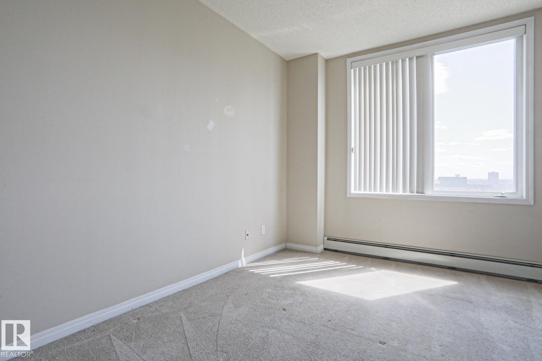 https://zimg.paragon.ice.com/ParagonImages/Property/PM/RAE/225399550/20/0/0/9c2163b22c661d0efba928af80923d70/1/b3d715c4e5f3815328fefe2573e8584f/225399550-feea6cc8-fd38-411e-8c70-2c63b4db392e.JPG